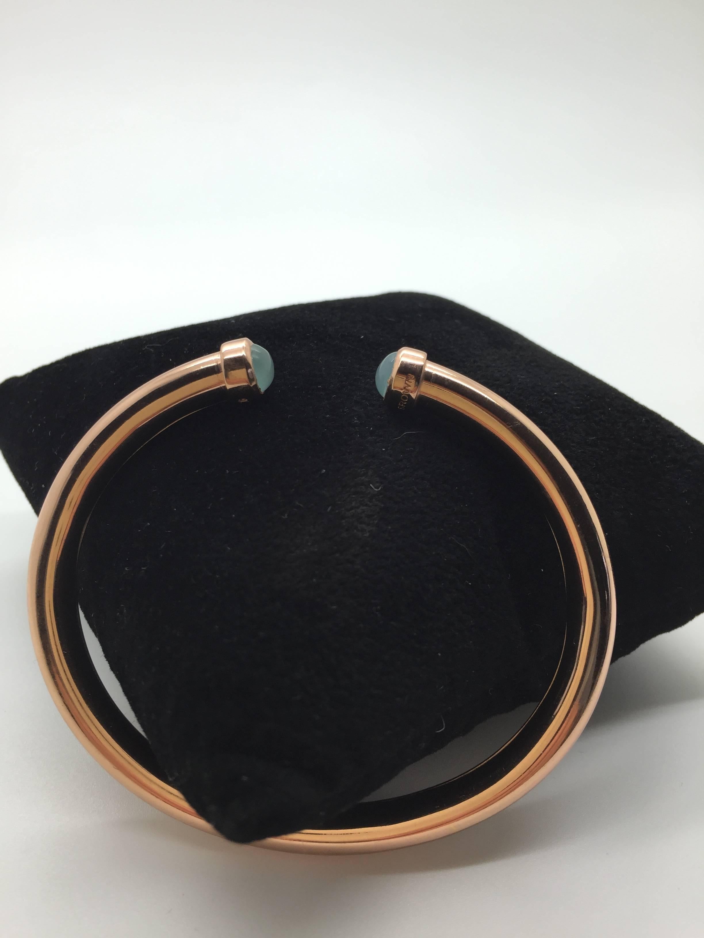 Modern Mateo/Brown Tubo Bangle 18k Rose  Gold Vermeil and  Cabochon Blue Chalcedony For Sale