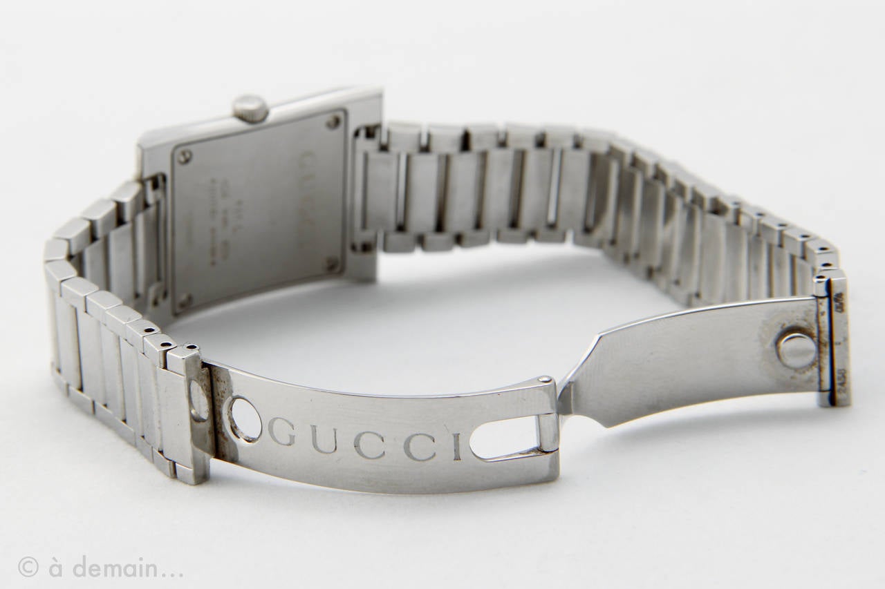 Women's Gucci Watch 111 Diamonds