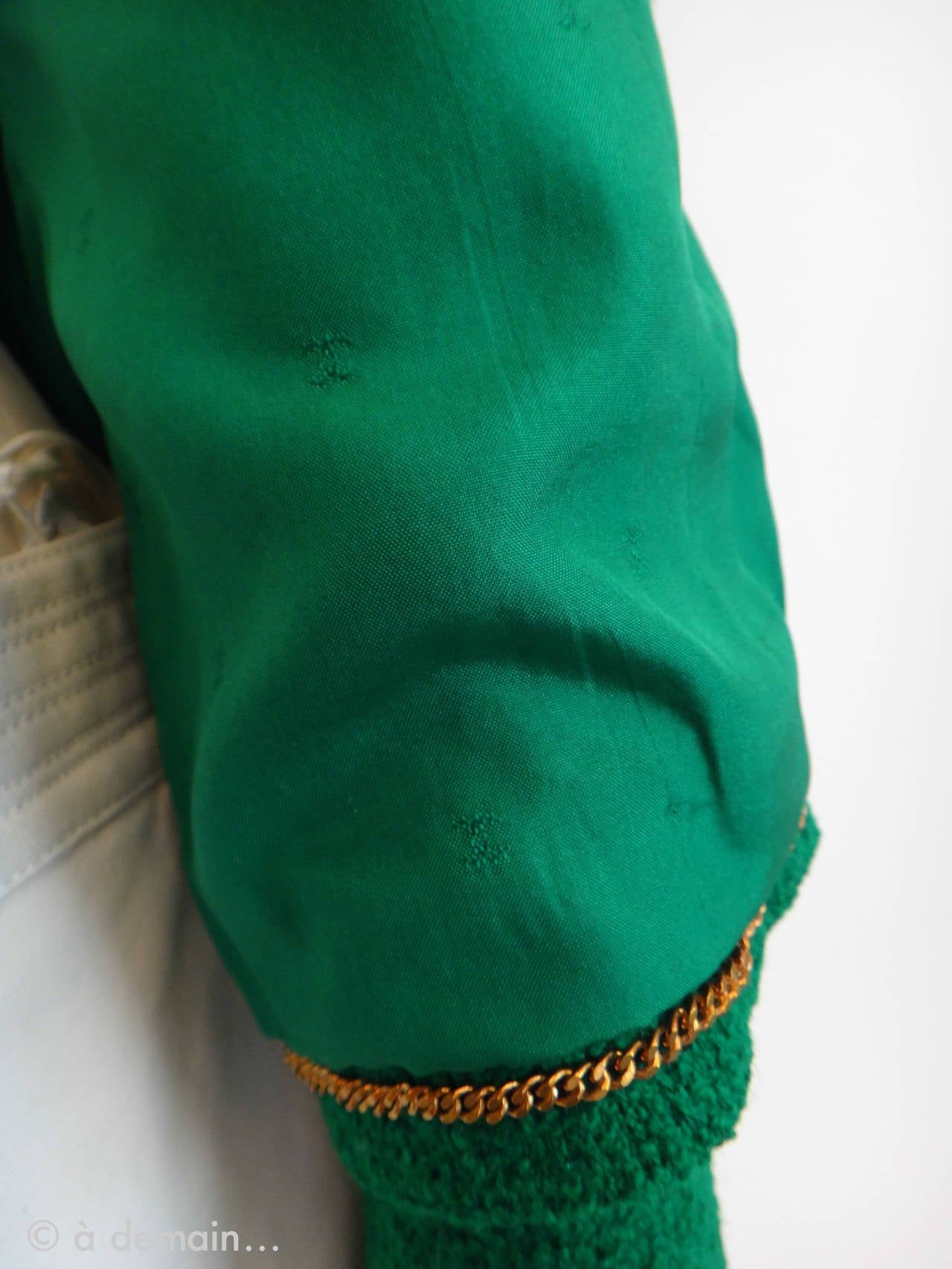 Chanel Boutique Green Jacket with Golden Buttons 5