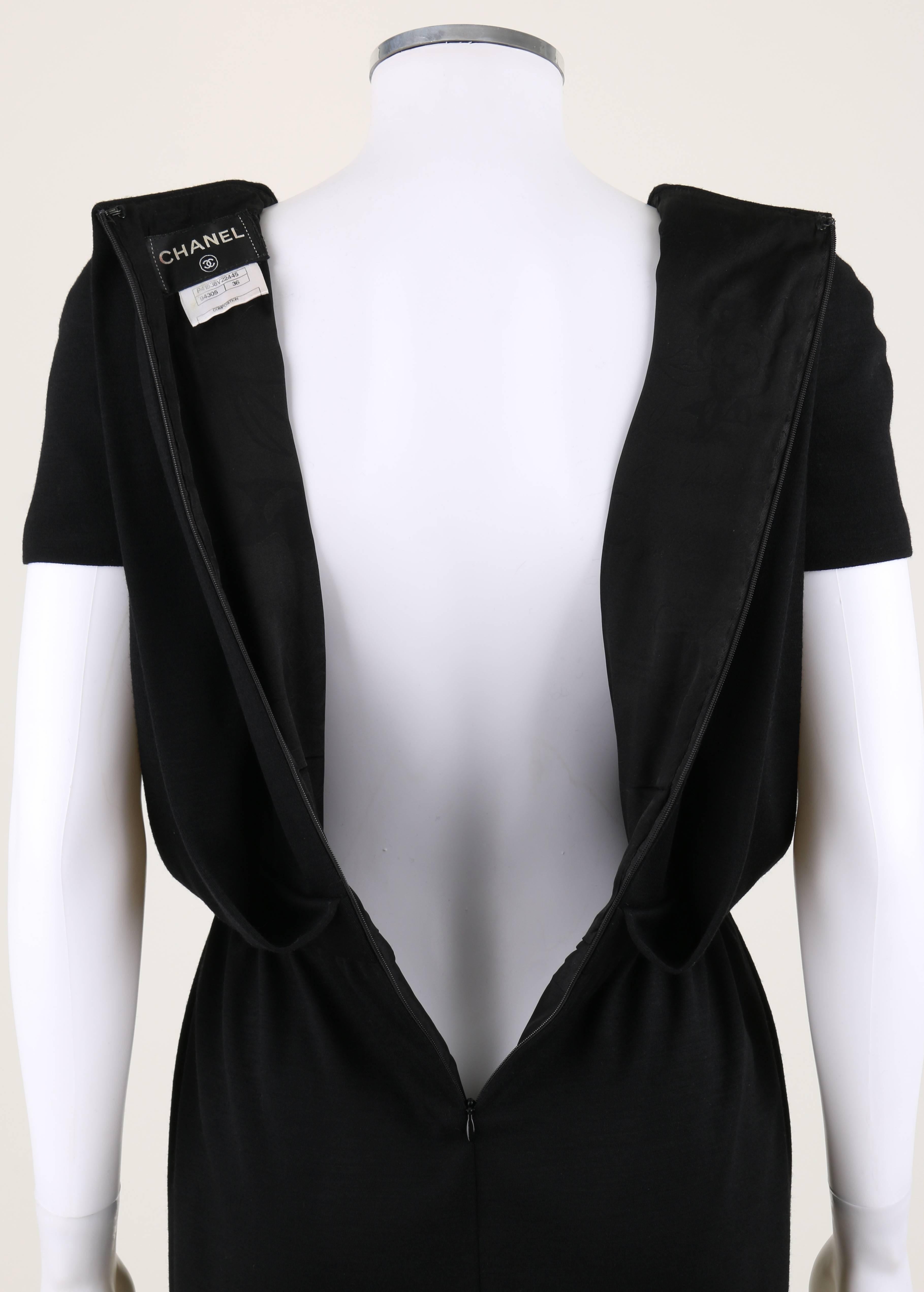 Women's CHANEL PARIS-BYZANCE 11A Black Wool Short Sleeve Gripoix Button Dress Sz 36 For Sale