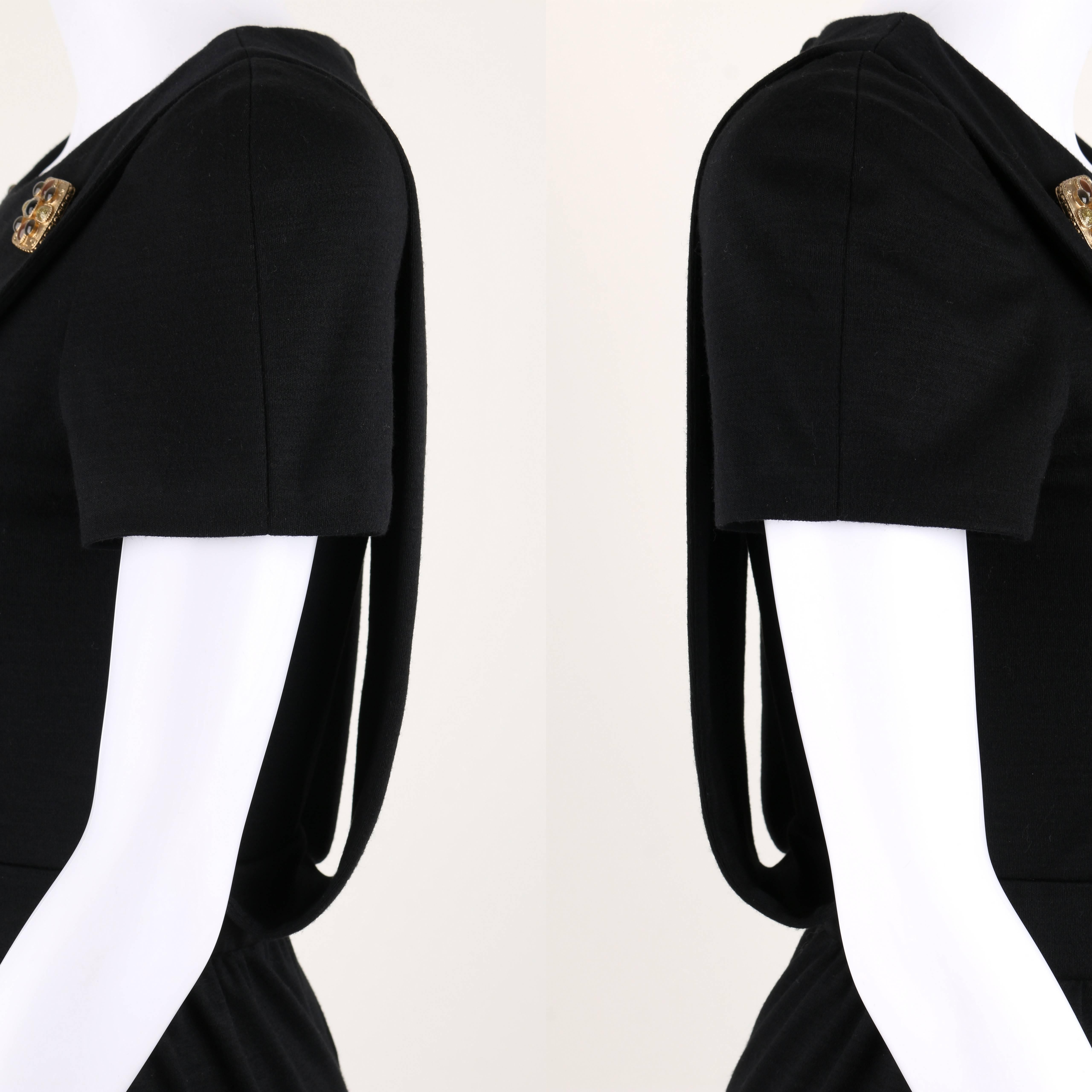 CHANEL PARIS-BYZANCE 11A Black Wool Short Sleeve Gripoix Button Dress Sz 36 For Sale 1