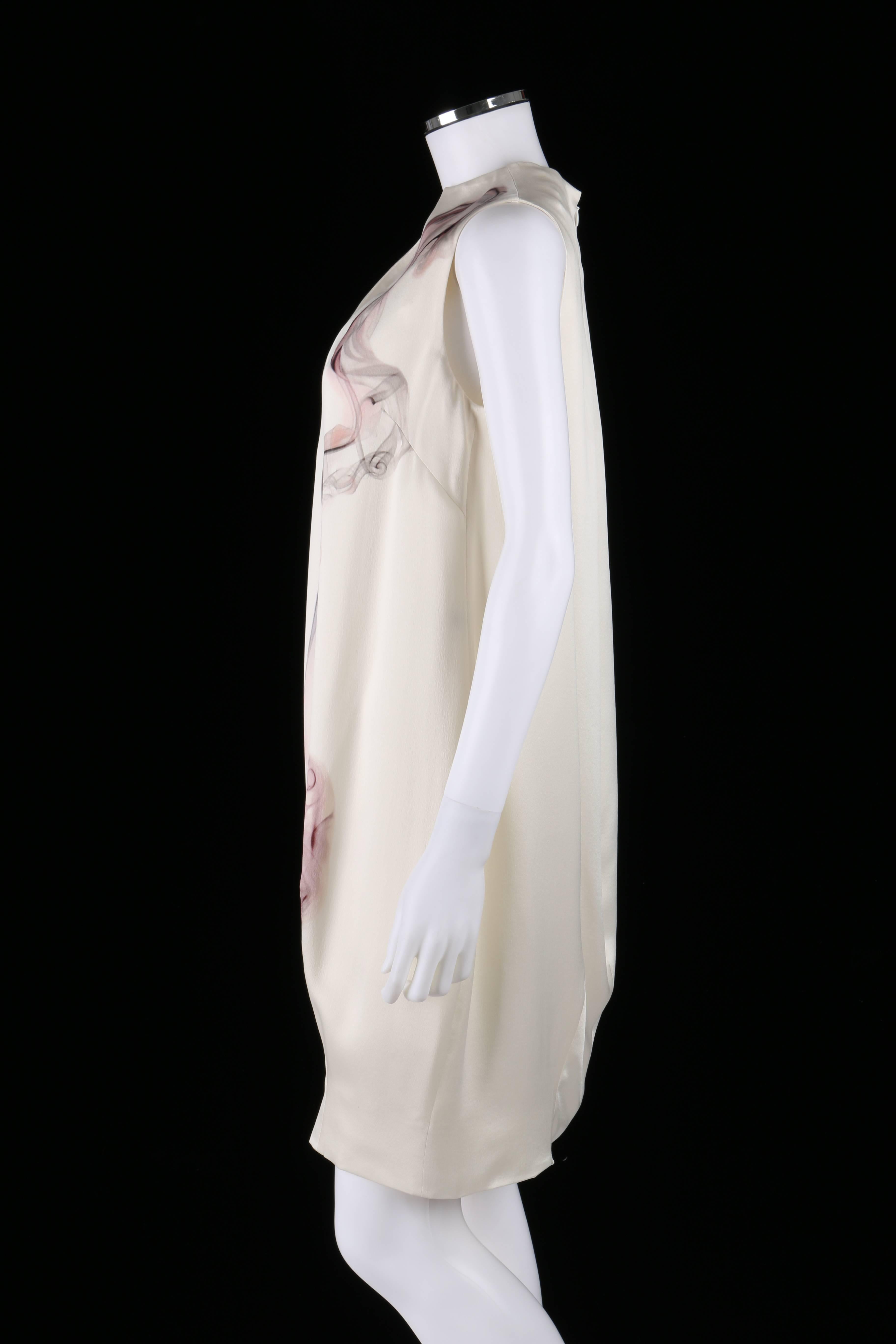 ALEXANDER McQUEEN NOUVEAU Robe droite blanche 100 % motif fumée S/S 2009 Taille 44 Pour femmes en vente