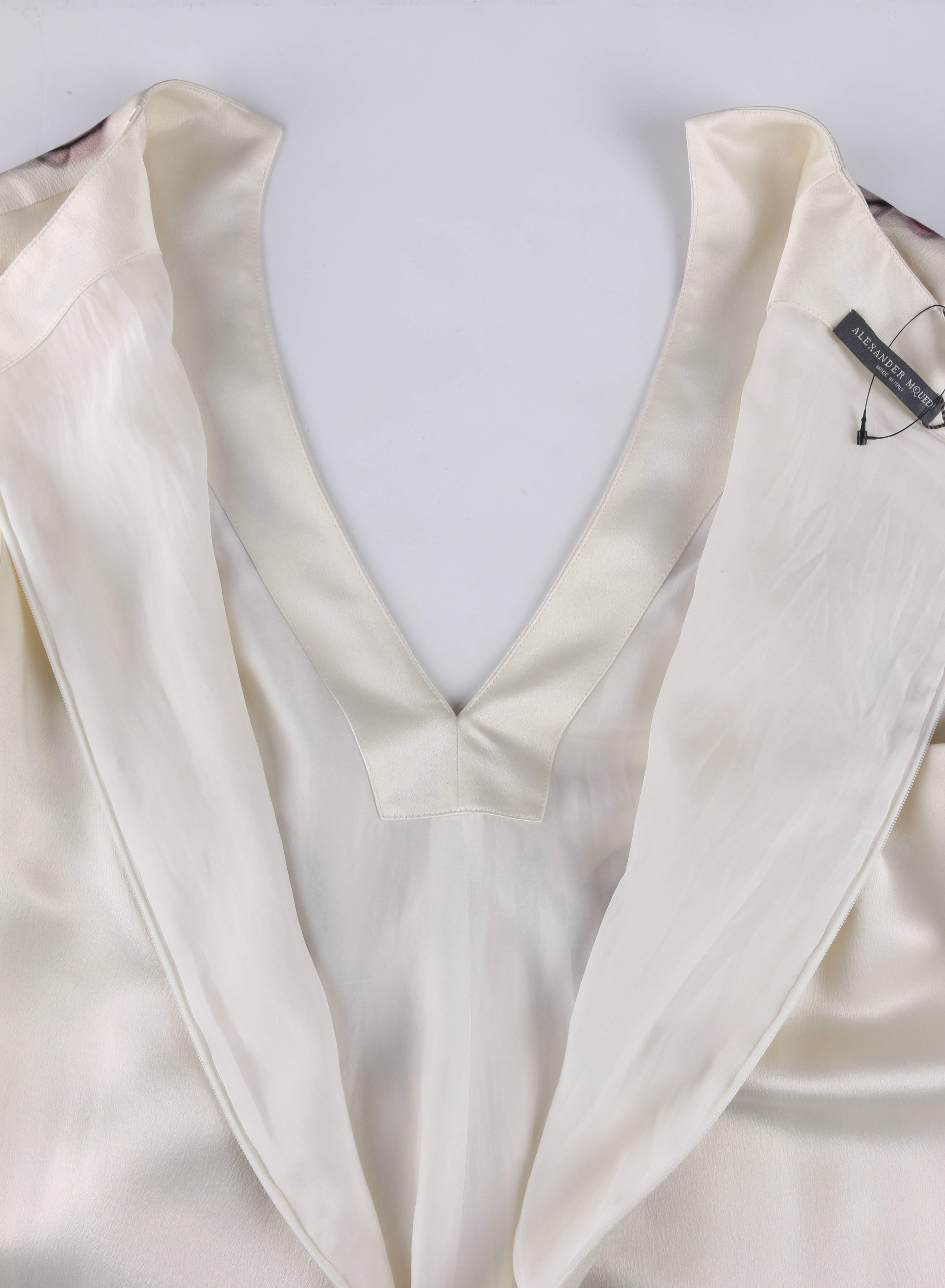 NWT S/S 2009 ALEXANDER McQUEEN White 100% Silk Smoke Print Shift Dress Size 44 For Sale 2