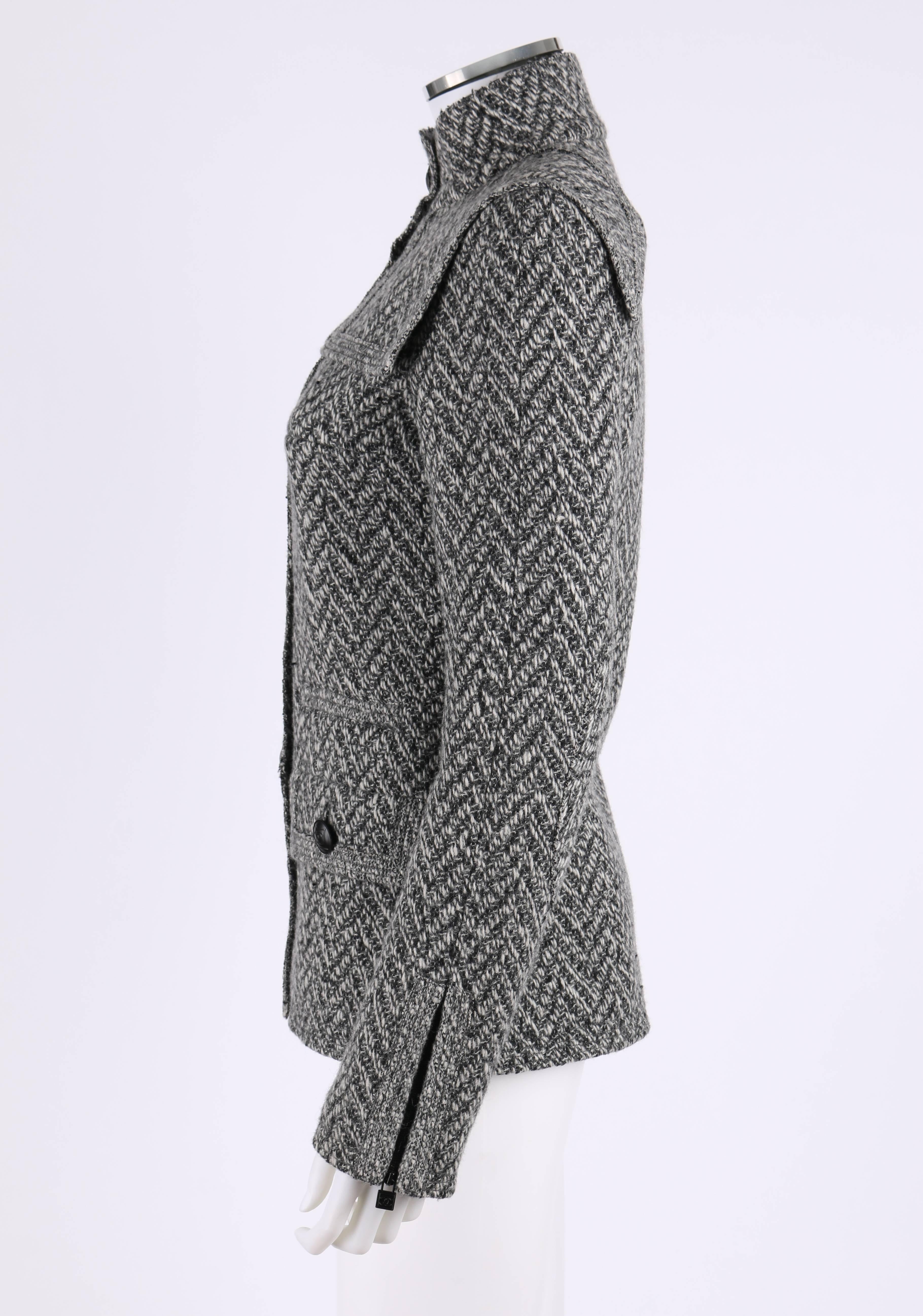 Women's CHANEL A/W 2008 Collection Black White Wool Tweed Herringbone Dual Flap Jacket