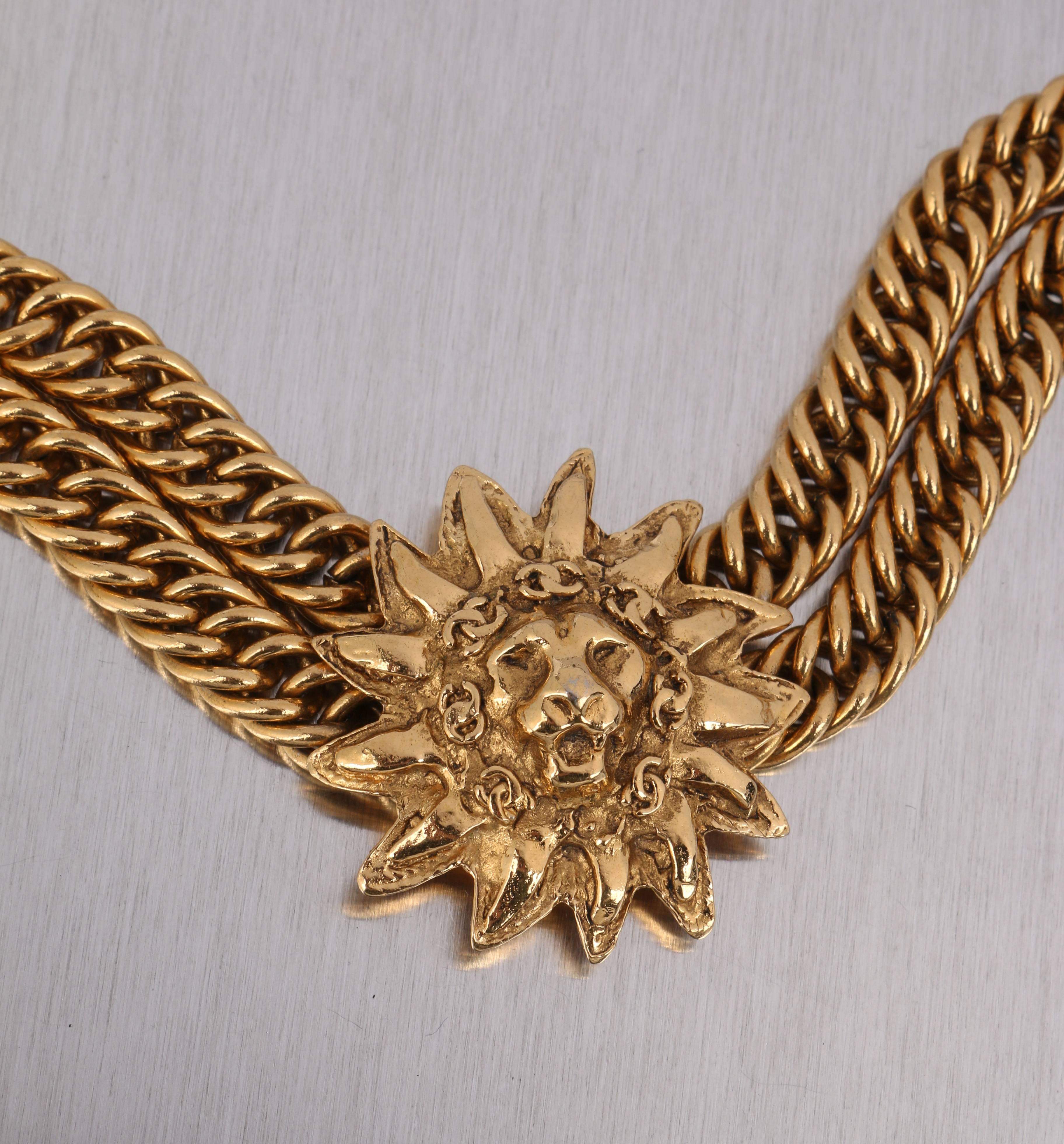 CHANEL 1980s CC Gold France Logo Lion Leo Sun Pendant Chunky Curb Chain Necklace 1