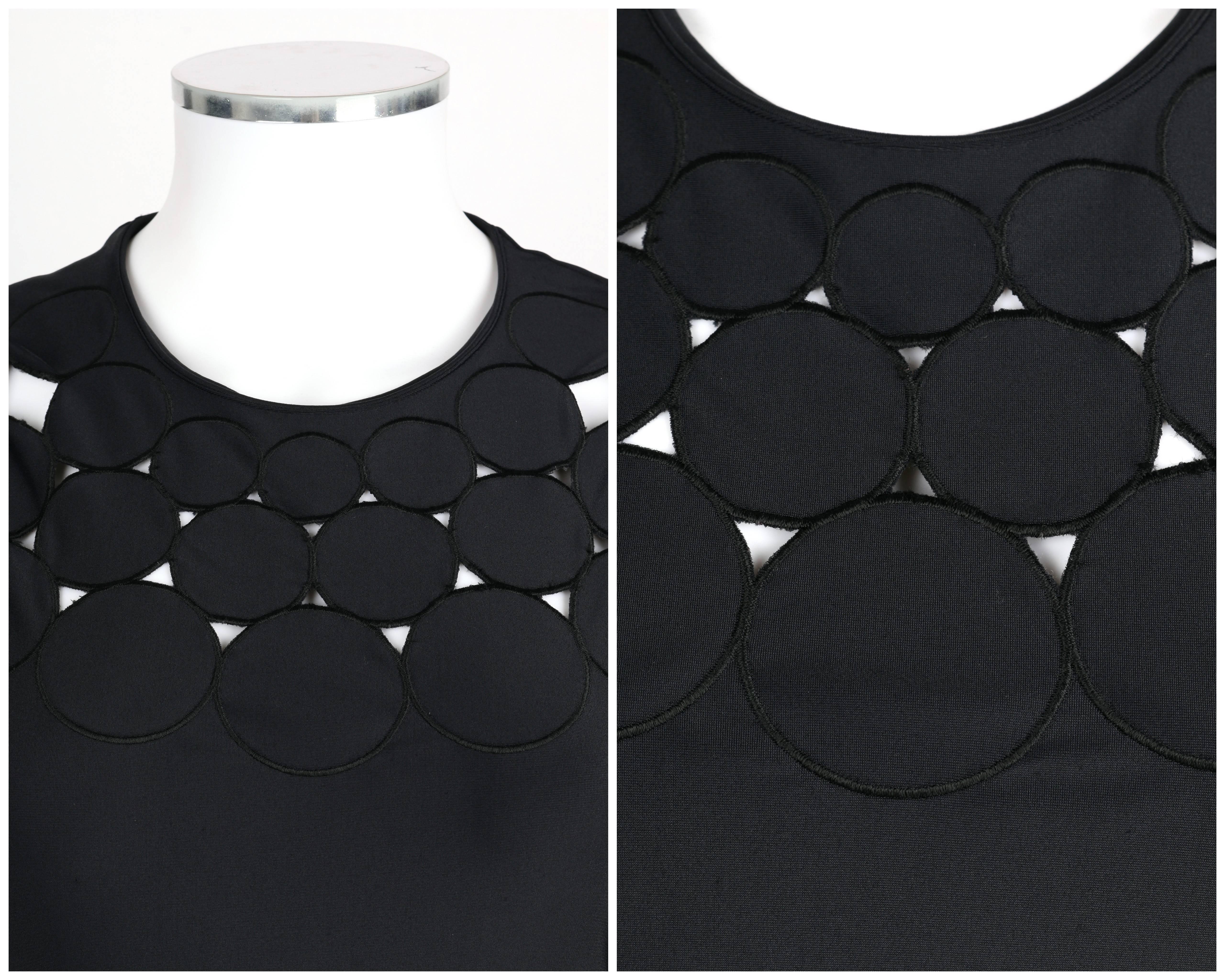 Gianni Versace Couture S/S 1994 Noir Body sans manches à découpes circulaires Top en vente 3