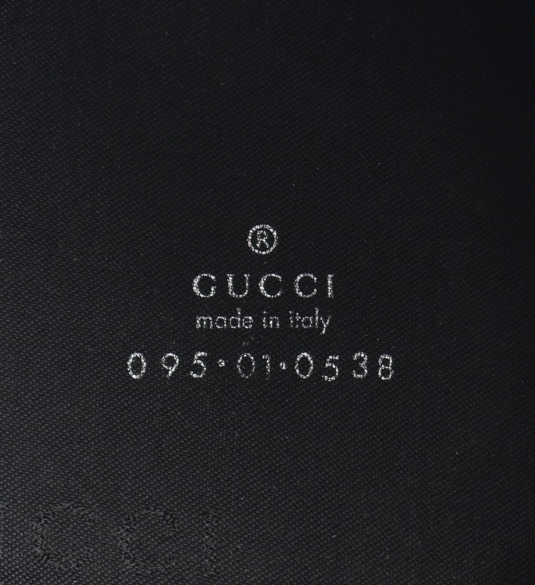 GUCCI Signature GG Gucissima Print Black Canvas Coozy Koozie Ltd Edition Gift In Good Condition In Thiensville, WI