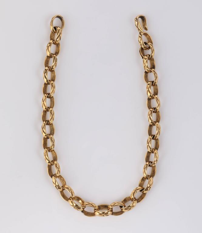 CHANEL c.1986 Season 23 Gold Heavy Oval Link Chain Quilted Grooved ...
