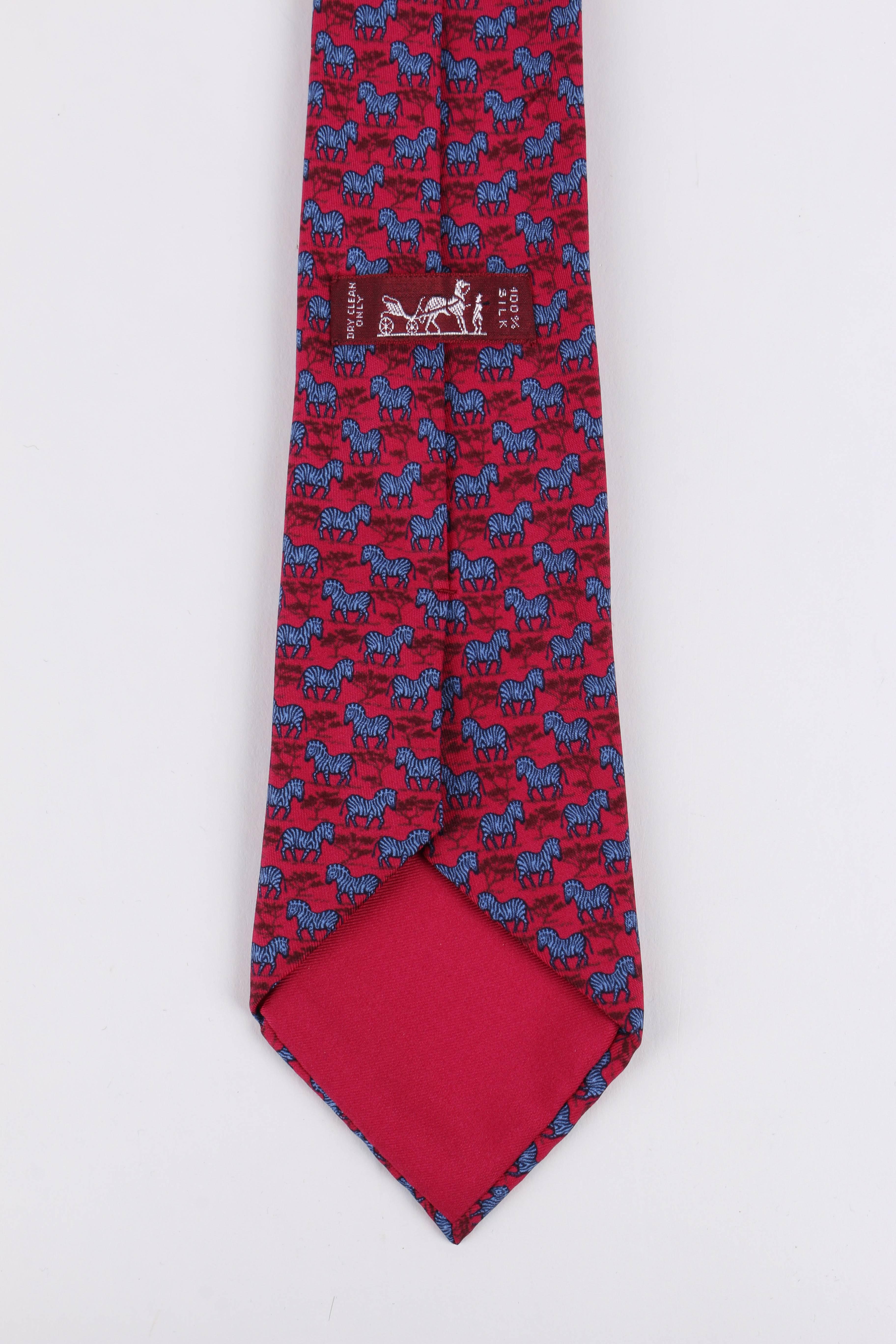 HERMES Raspberry Blue Zebra Tree African Print 5 Fold Silk Necktie Tie 7110 OA In Excellent Condition In Thiensville, WI