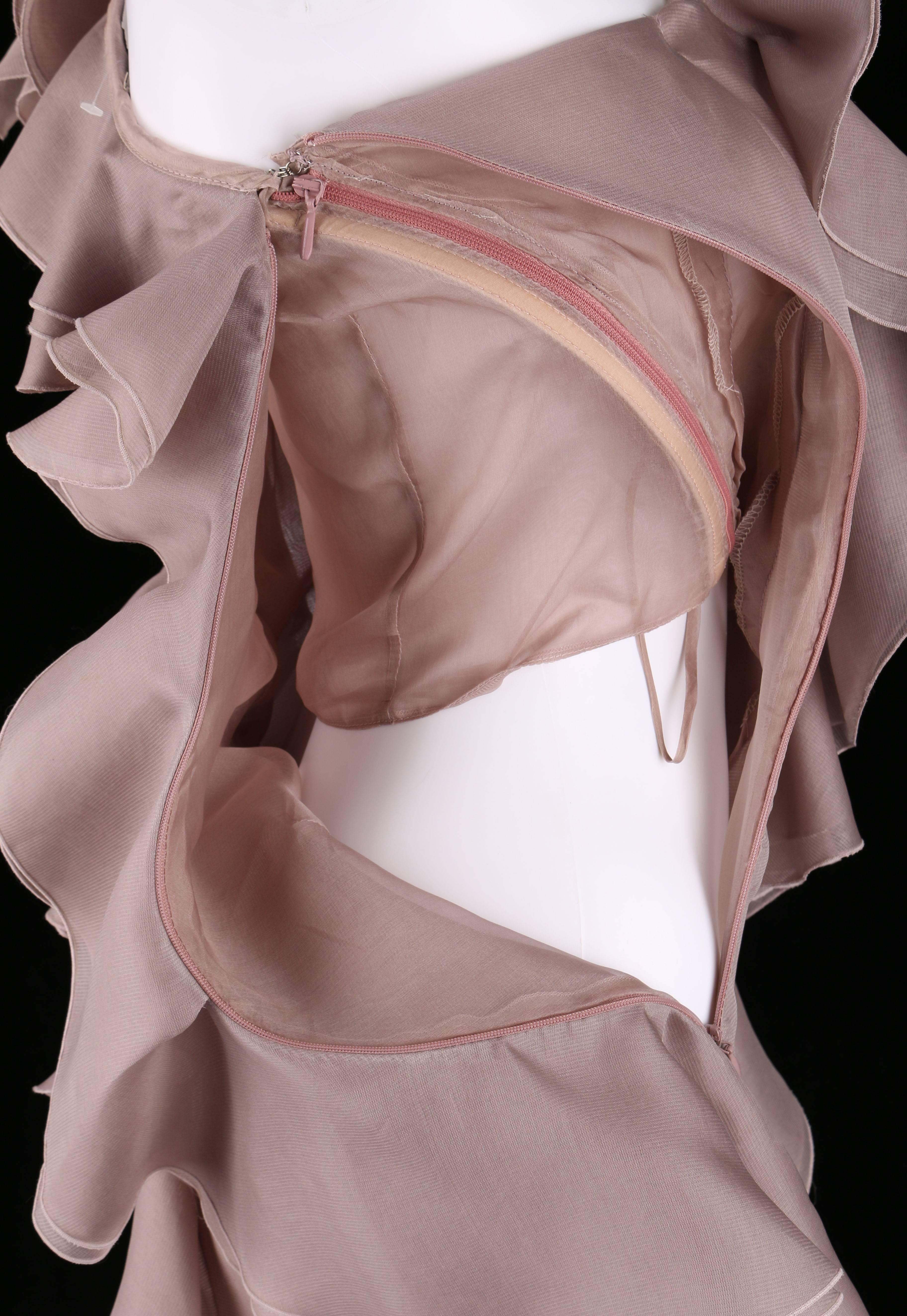 VALENTINO Spring 2010 Pale Mauve Pink Purple One Shoulder Ruffle Mini Dress In Excellent Condition In Thiensville, WI