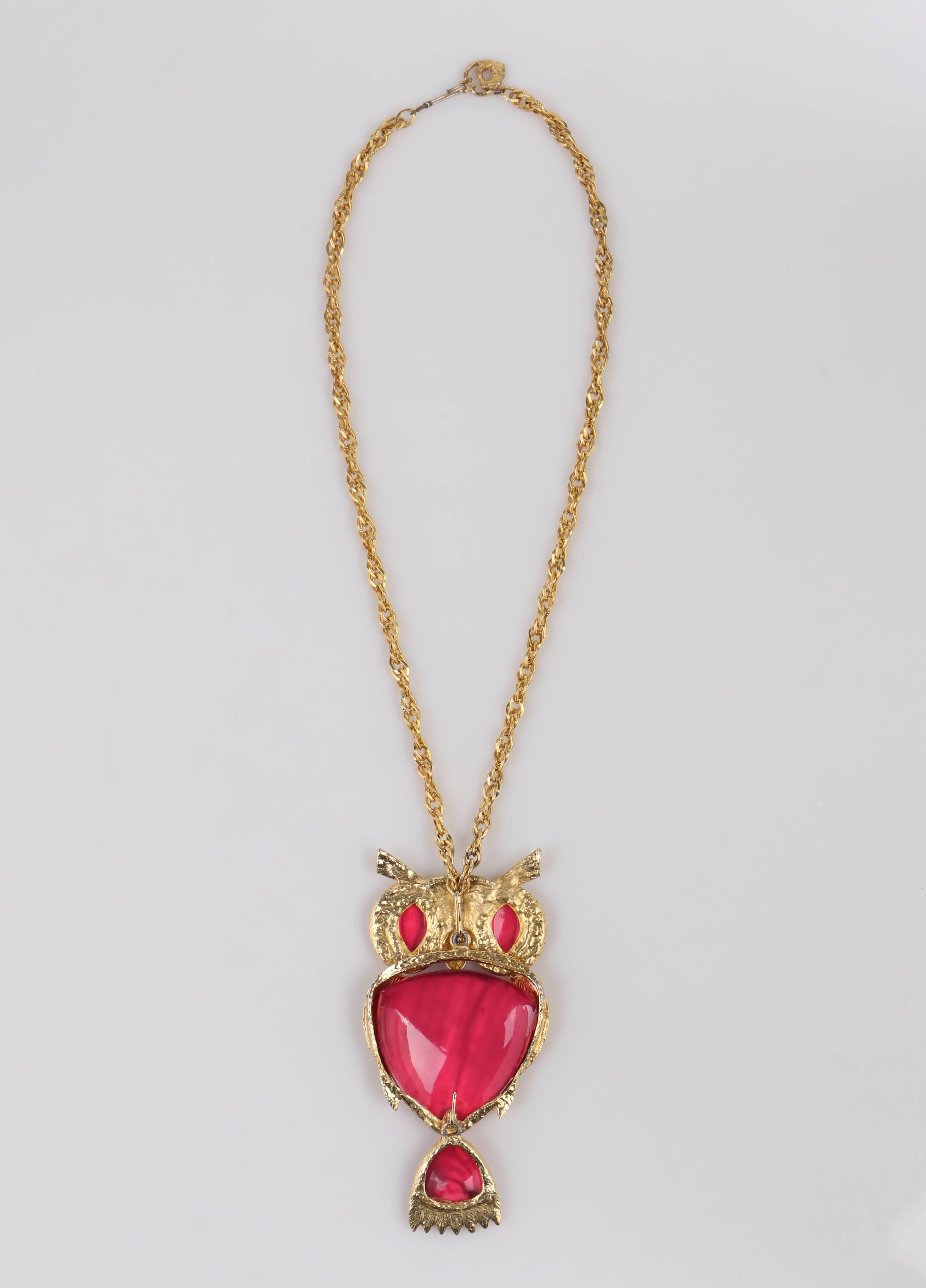 JULIANA Delizza & Elster c.1970's Large Gold Pink Cabochon Owl Pendant Necklace 1