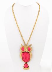 JULIANA Delizza & Elster c.1970's Large Gold Pink Cabochon Owl Pendant Necklace
