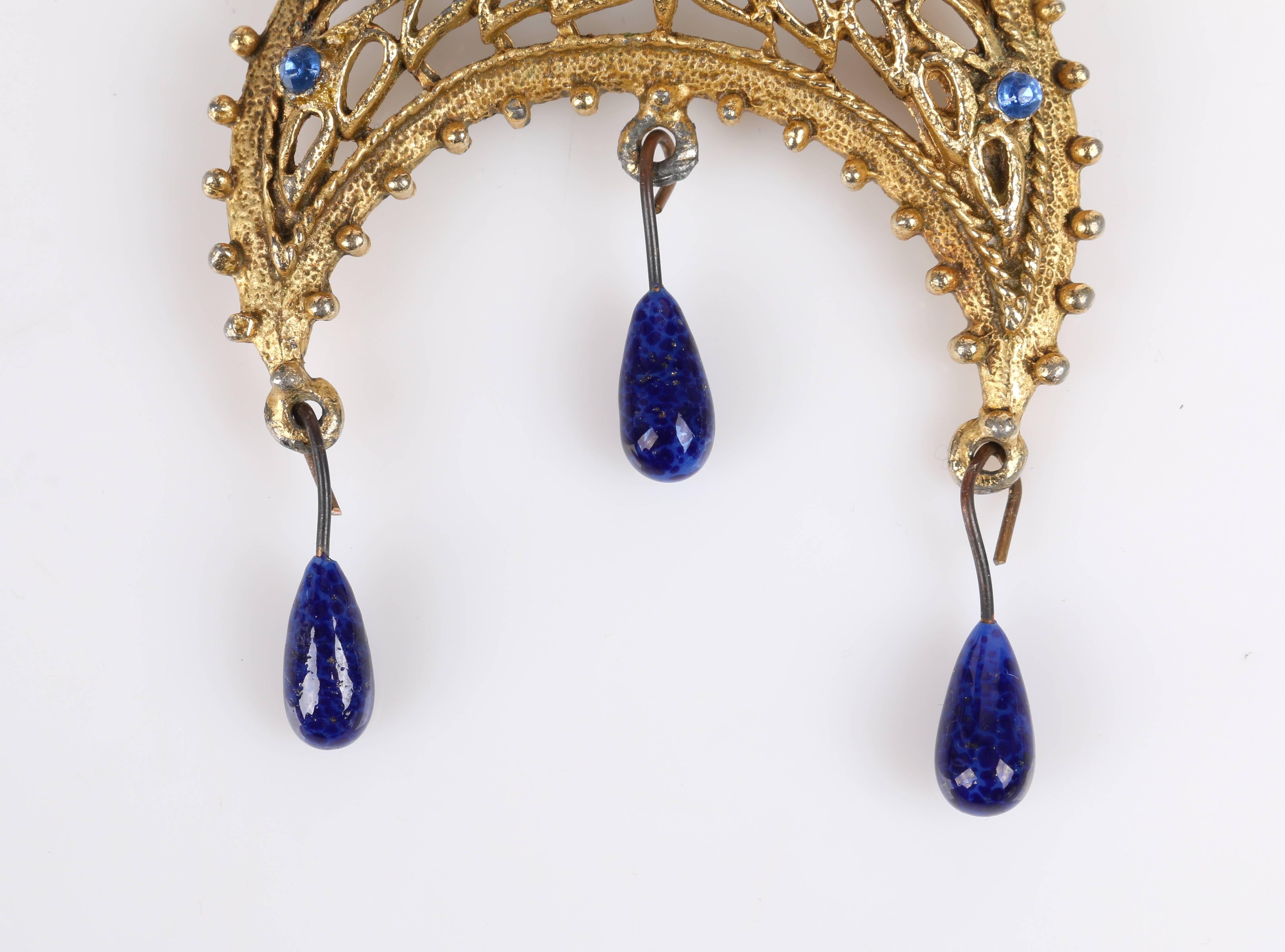 NAPIER c.1980's Large Blue Cabochon Stone Gold Egyptian Revival Pendant Necklace 3
