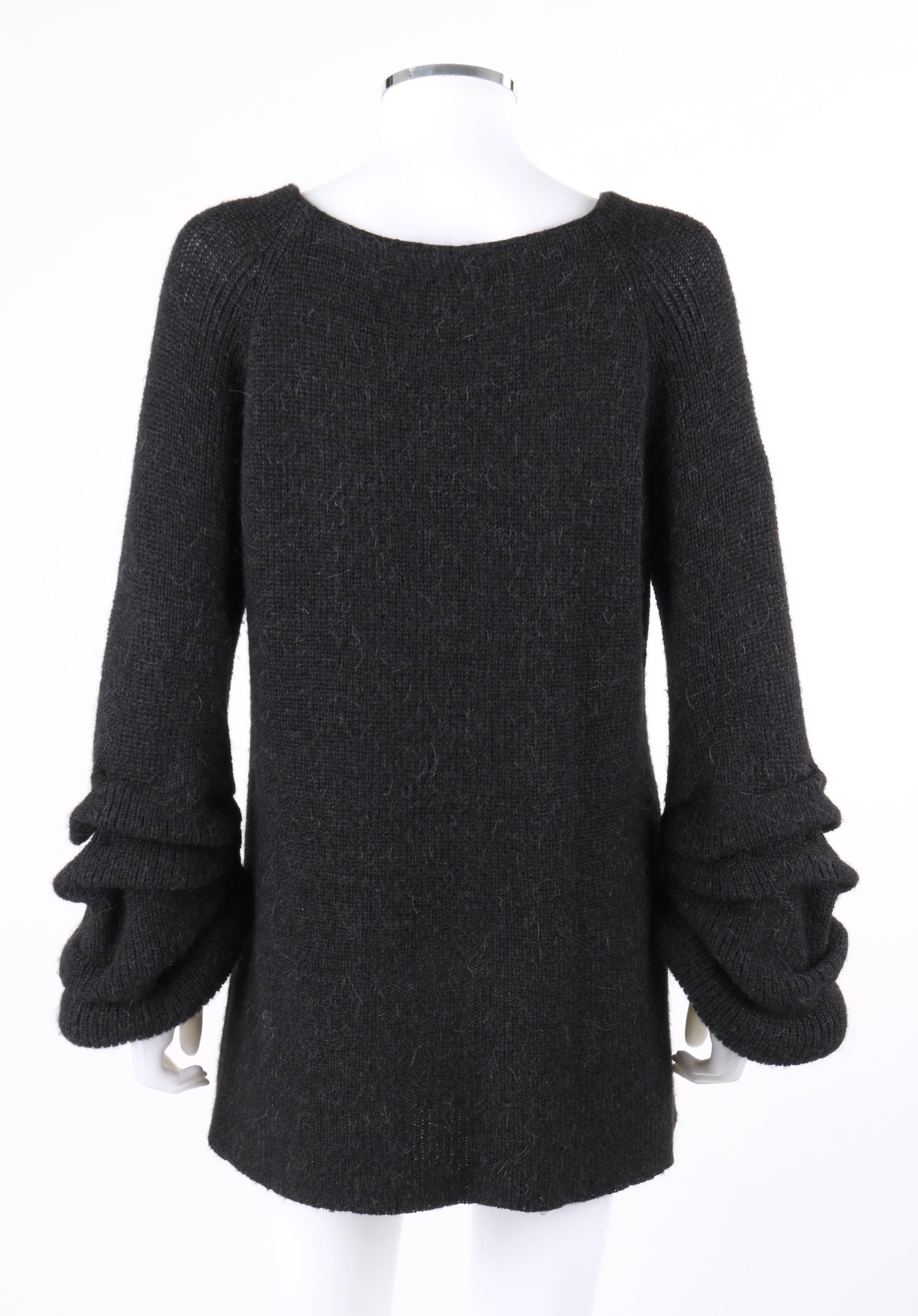 VALENTINO A/W 2008 Charcoal Gray Wool Alpaca Knit Pleated Bell Sleeve Sweater In New Condition In Thiensville, WI