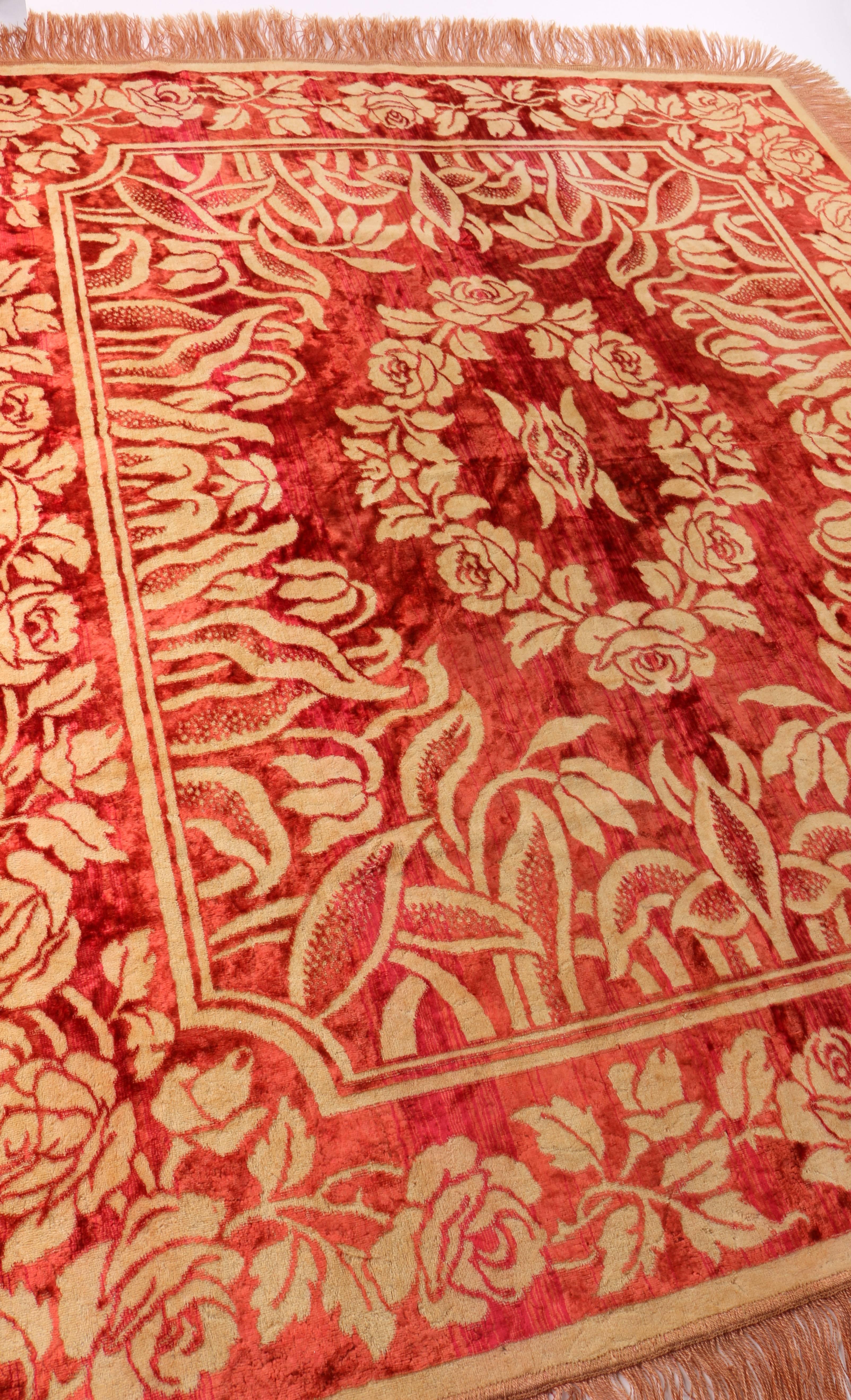 red floral bedspread