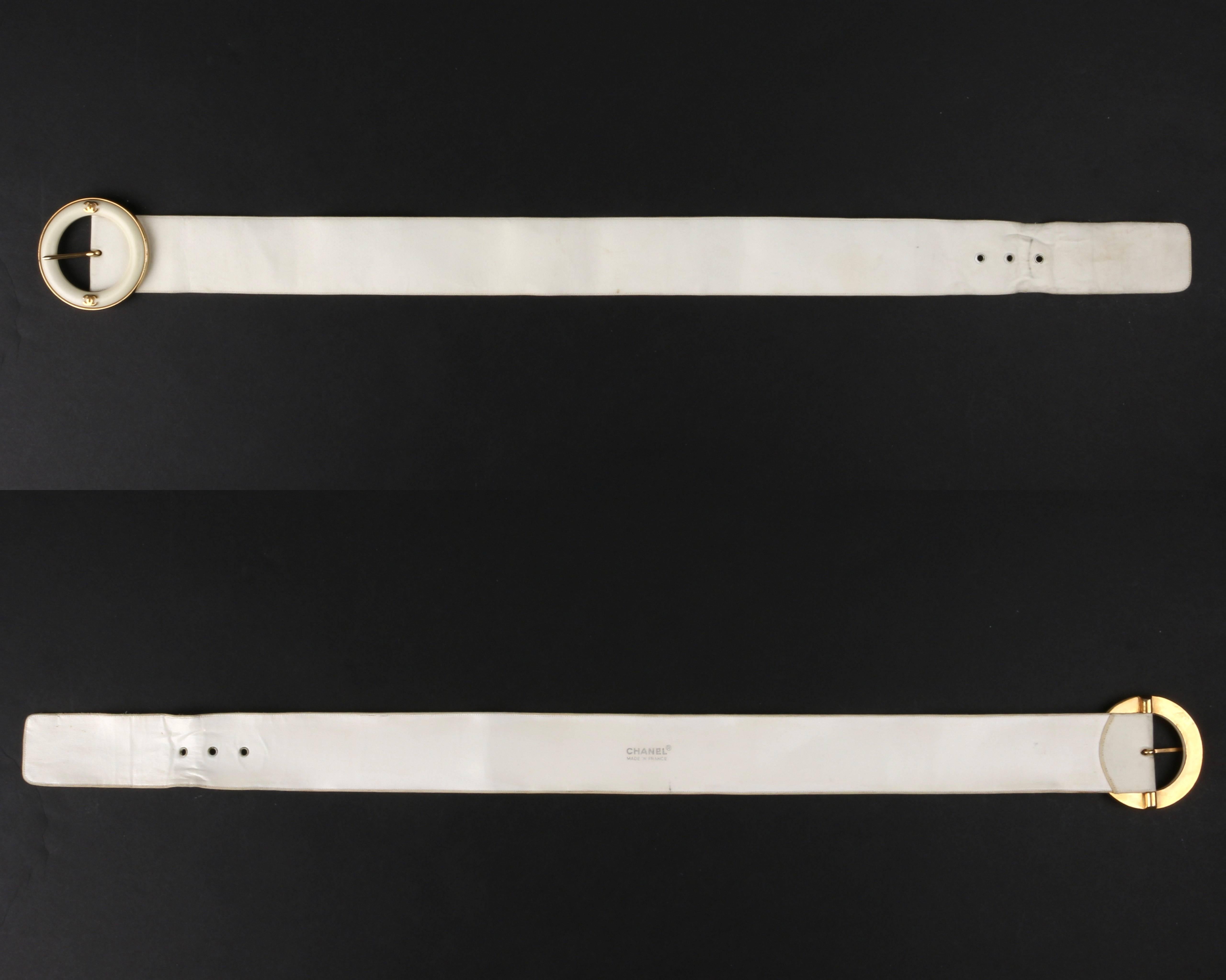 CHANEL Boutique c.1980s White Silk Pleated Drop Waist Shift Dress Signature Belt 3