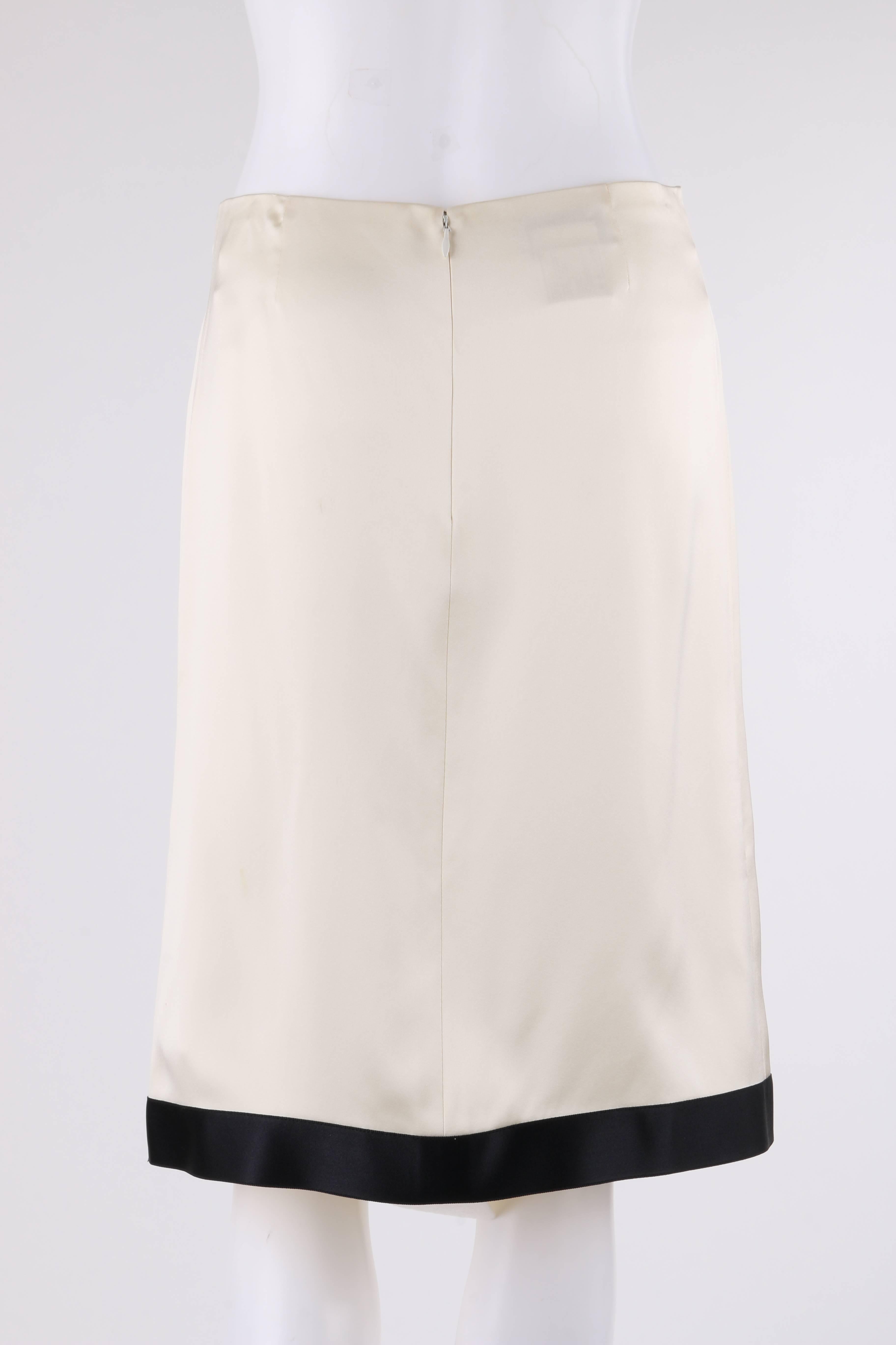 CHANEL A/W 2003 Off White & Black Silk Satin Classic Pencil Skirt In Excellent Condition In Thiensville, WI