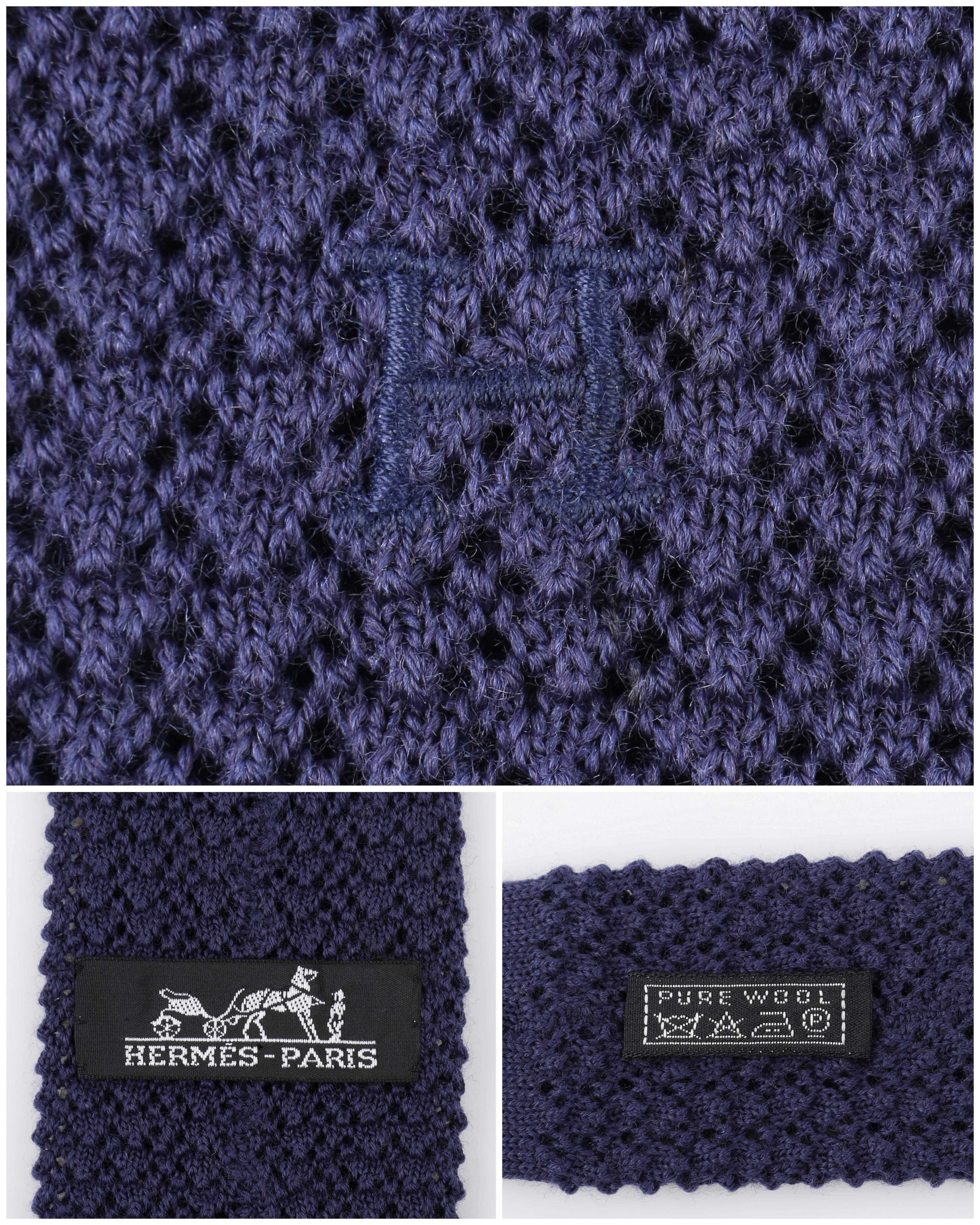 HERMES Navy Blue Wool Knit Square Necktie Tie In Excellent Condition In Thiensville, WI