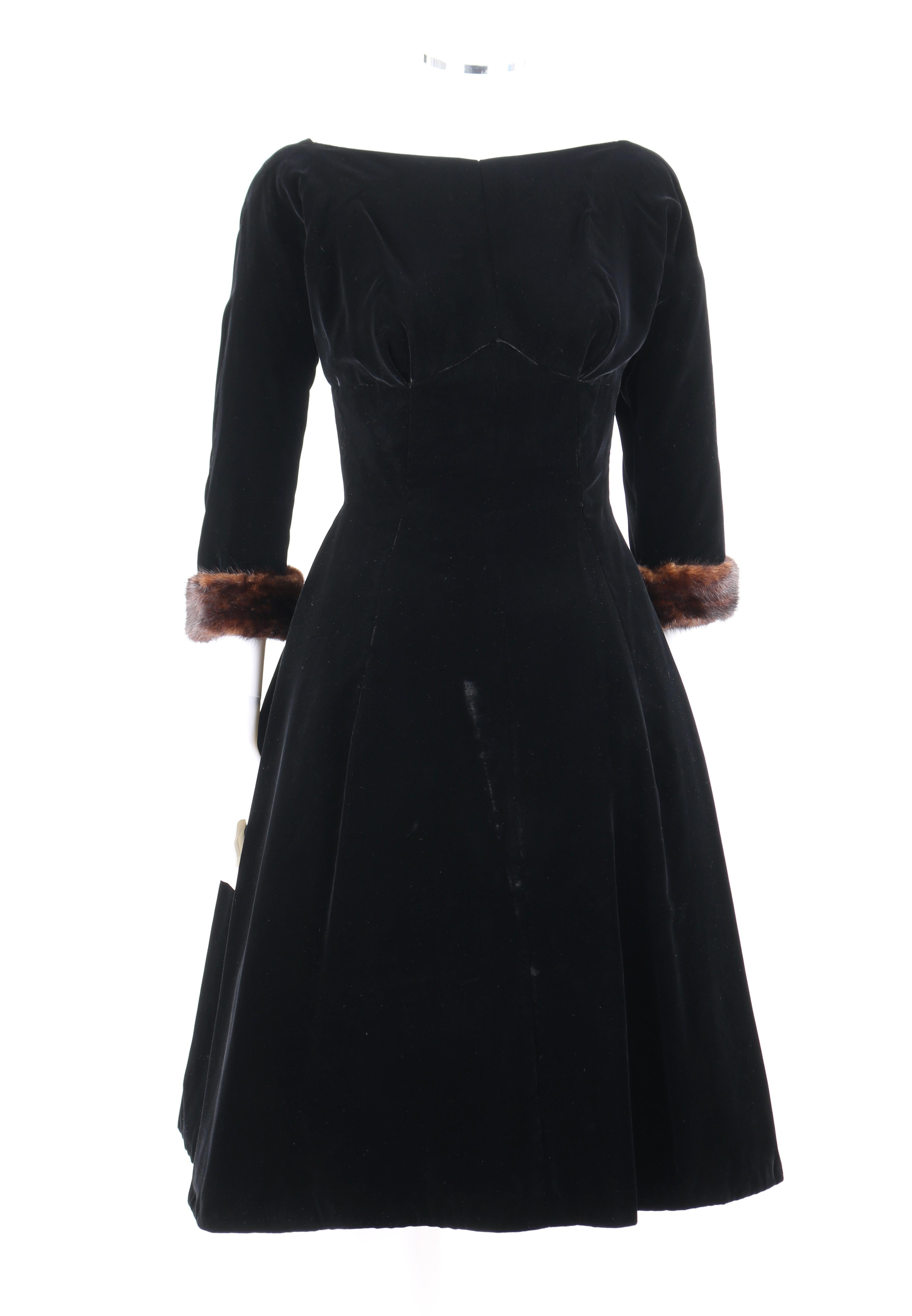 Young Modes CLAUDIA YOUNG c.1950's Black Velvet Mink Fur Cuff Cocktail Dress In Good Condition In Thiensville, WI