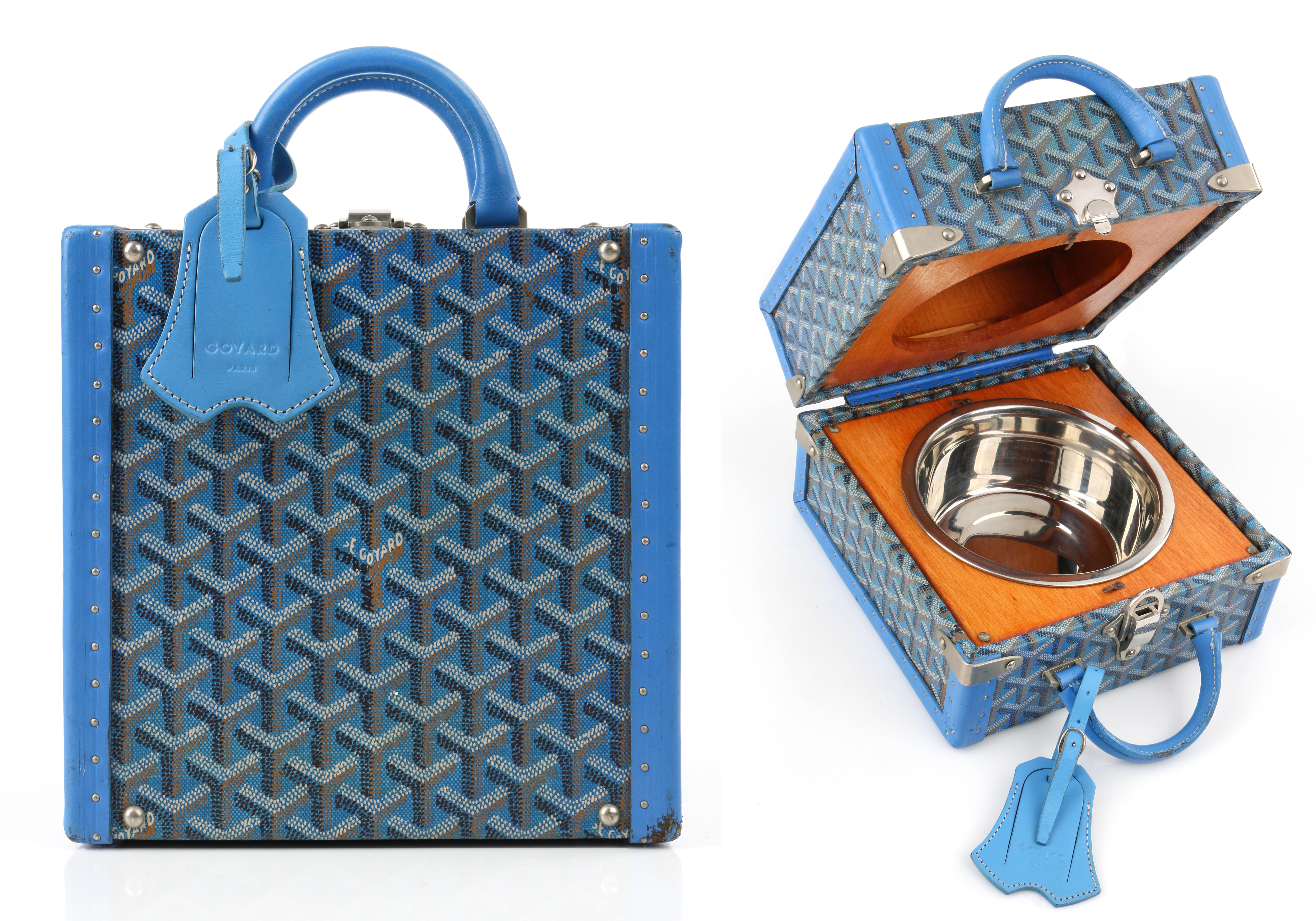 Goyard Pet - For Sale on 1stDibs  goyard chien gris bag price, goyard pet  bag, goyard pets