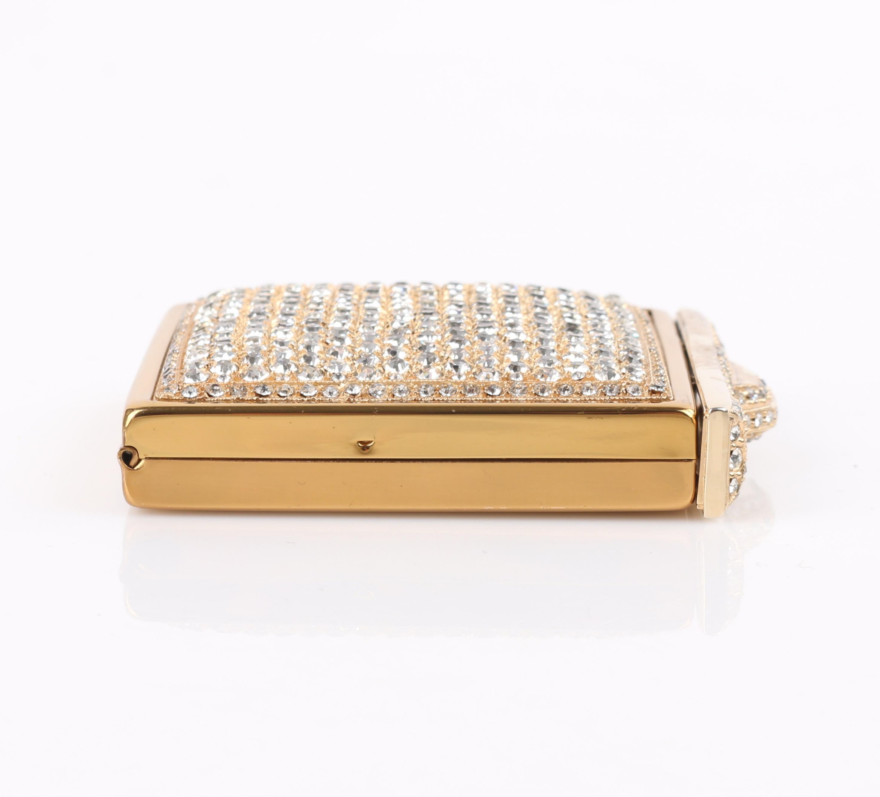 c.1930's Crystal Rhinestone Embellished Brass Square Mirror Compact In Good Condition In Thiensville, WI