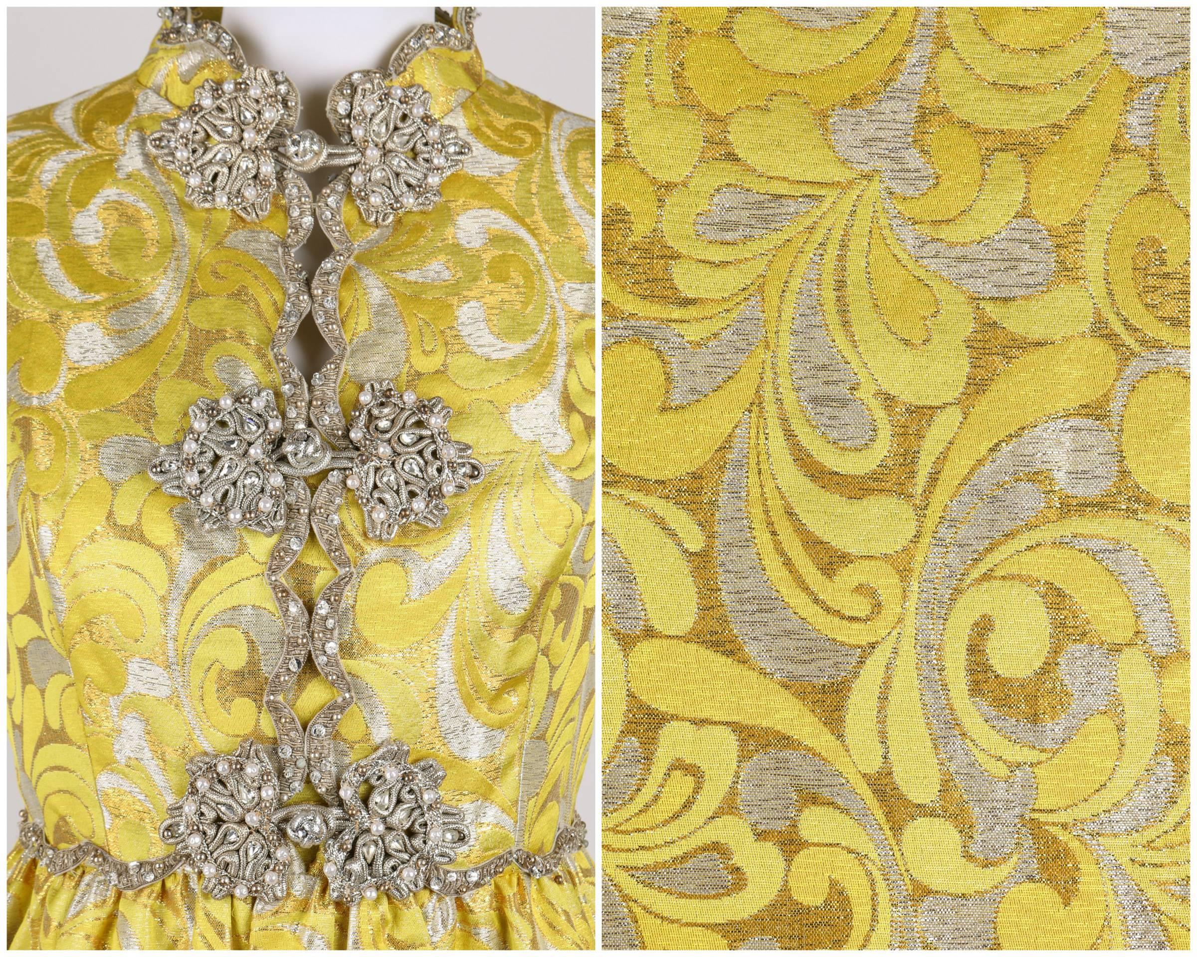 OSCAR de la RENTA c.1968 Yellow Lurex Brocade Silk Beaded Evening Gown Dress In Excellent Condition In Thiensville, WI