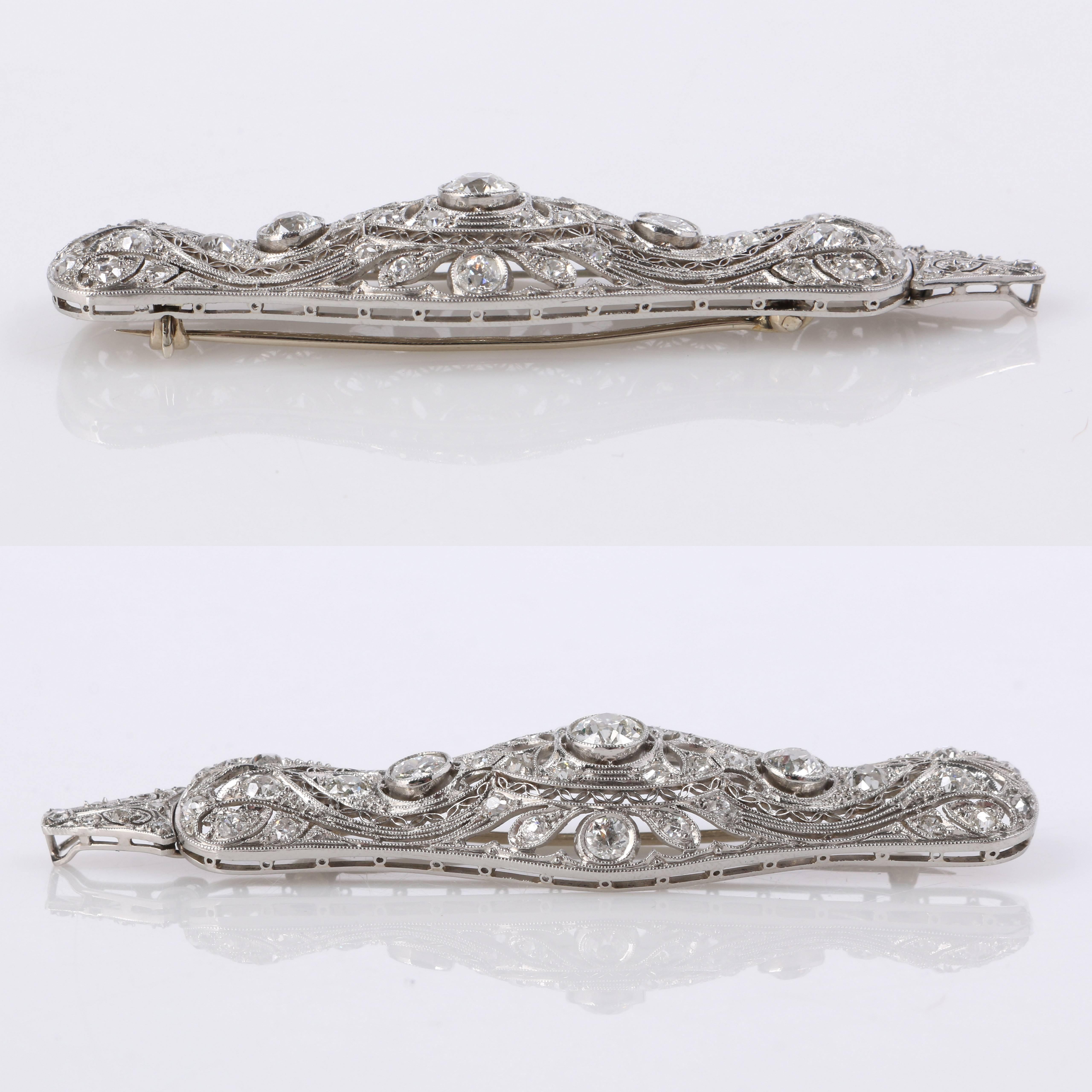 Gregorian c.1915 European Cut Diamond Platinum Foliate Filigree Bar Pin Pendant In Good Condition For Sale In Thiensville, WI