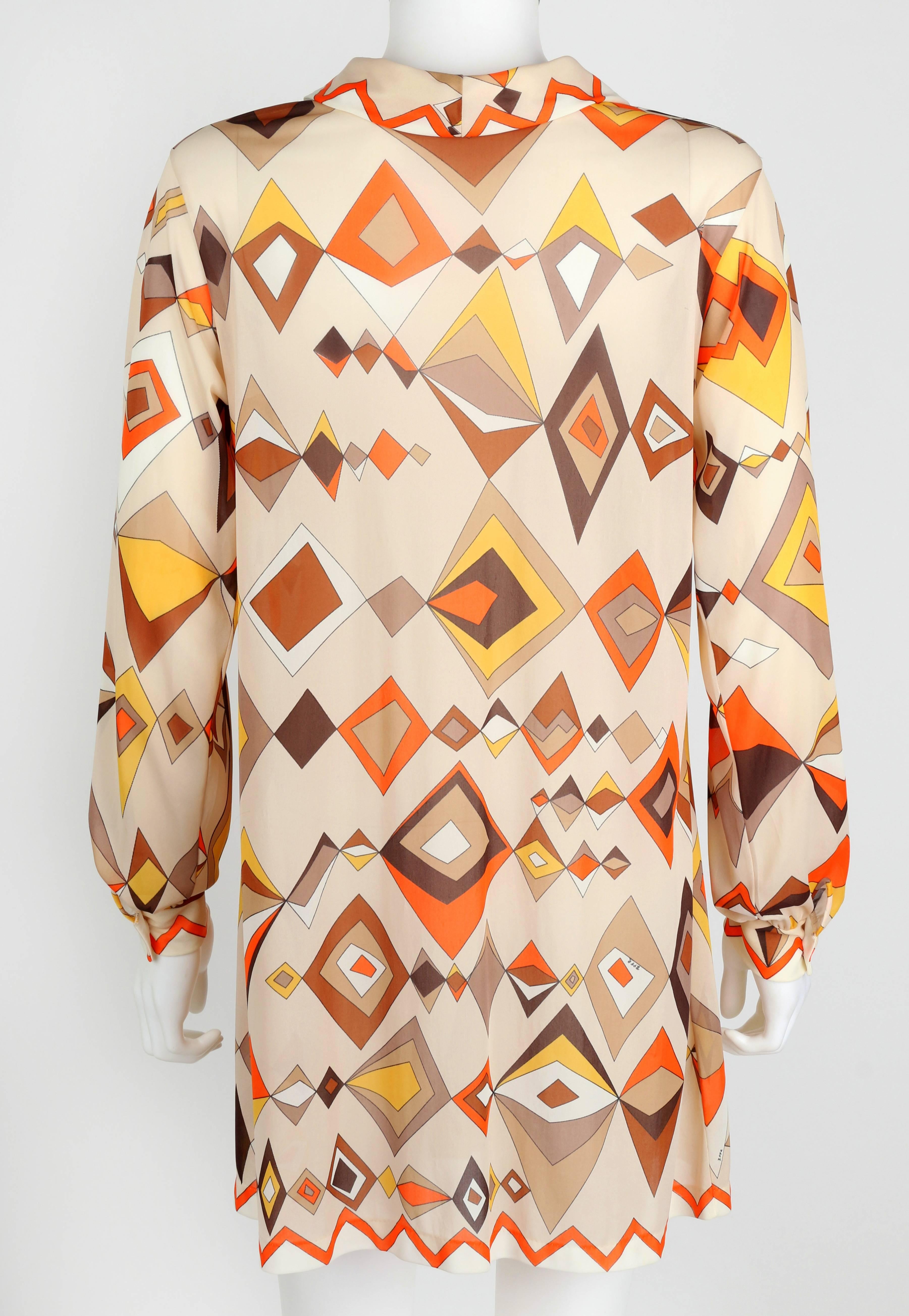 EMILIO PUCCI c.1960s Formfit Rogers 2pc Tan Geometric Print Tunic Dress Slip Set In Excellent Condition In Thiensville, WI