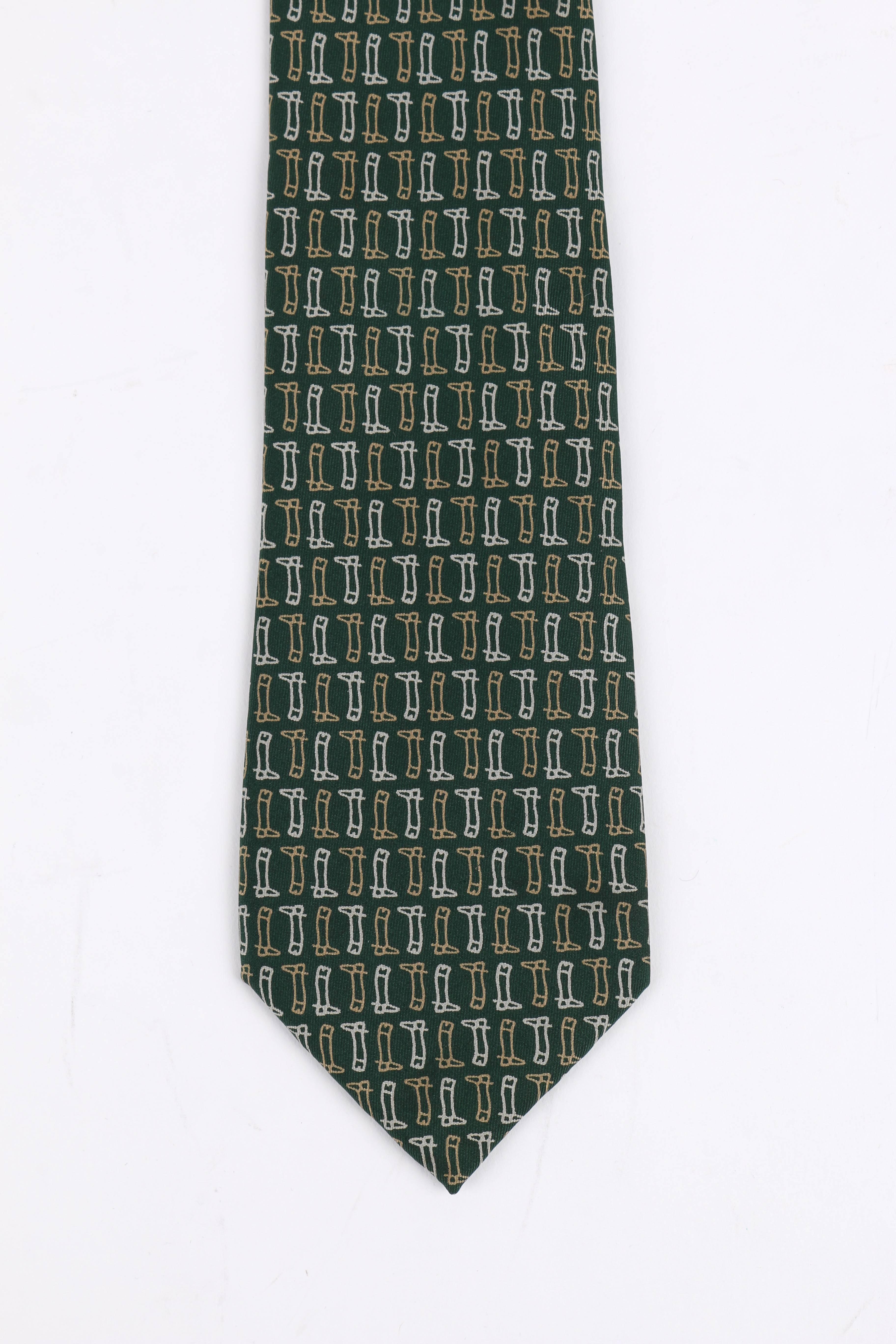 GUCCI c.1970's Equestrian Riding Boot Spur Print 100% Silk Necktie Tie In Good Condition In Thiensville, WI