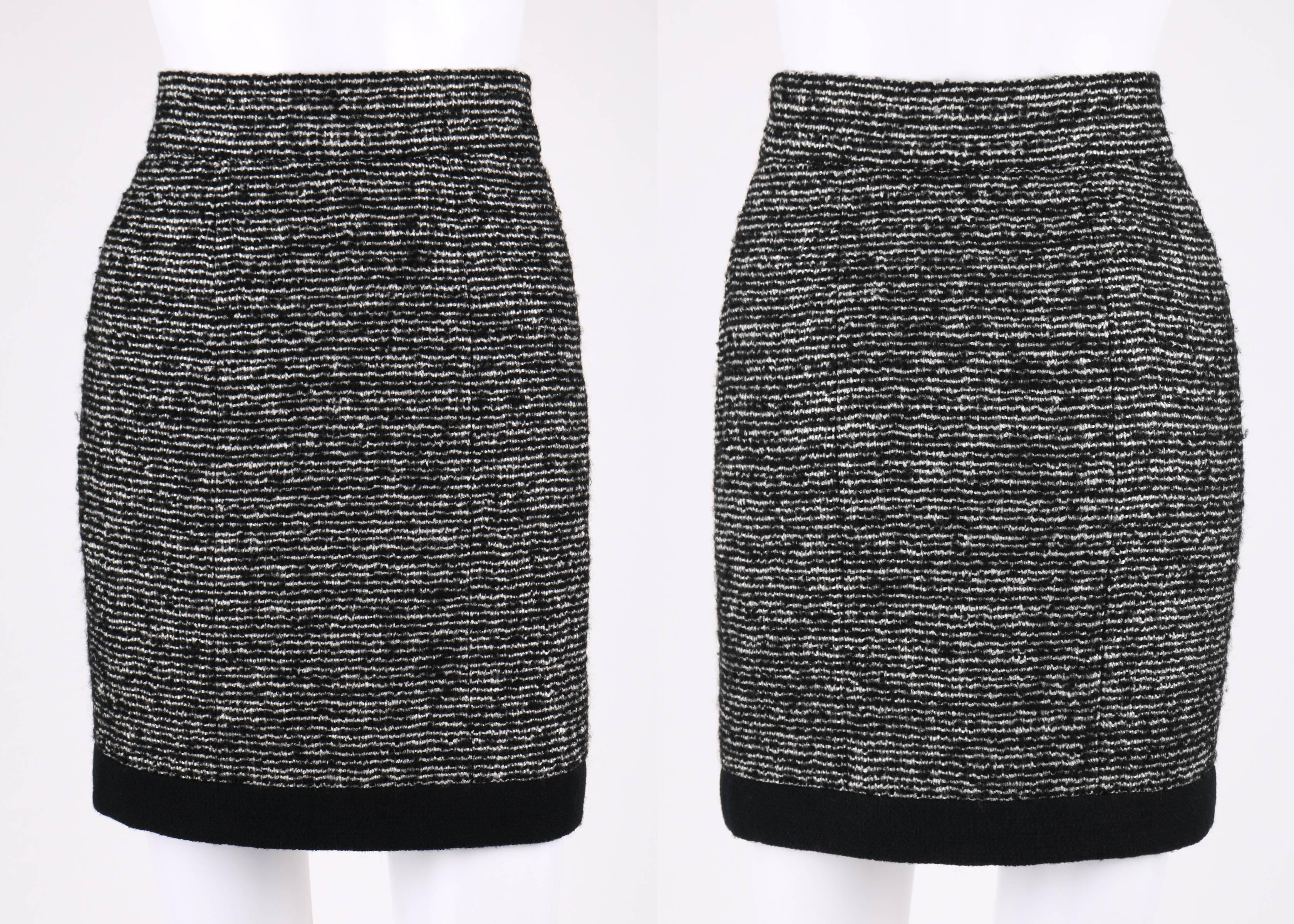 CHANEL A/W 1993 Haute Couture Classic Black White Boucle Wool Jacket Skirt Suit In Good Condition In Thiensville, WI