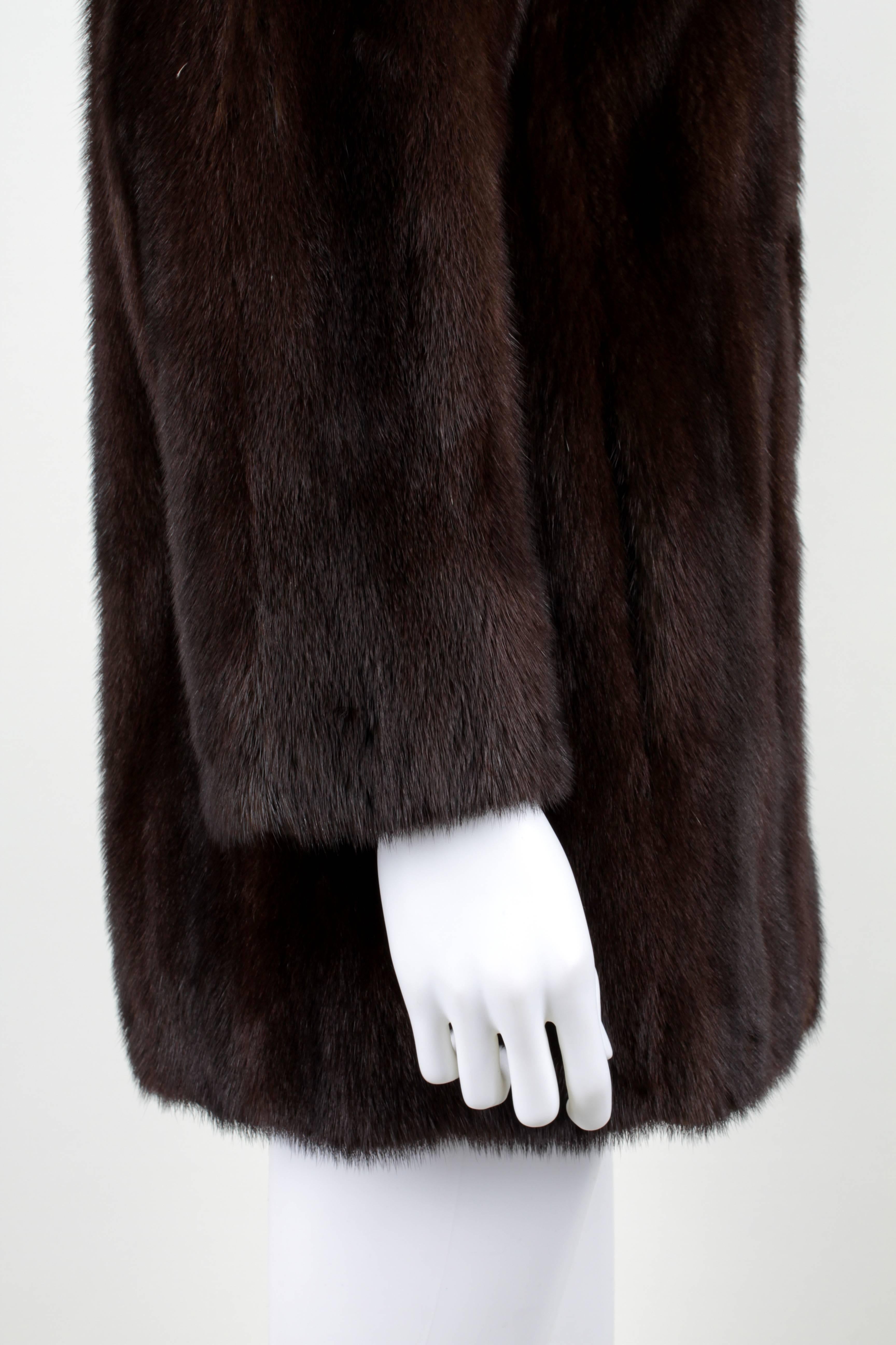 HERMES c.1960's Paris Brown Genuine Mink Fur Button Front Mid-Length Car Coat In Good Condition In Thiensville, WI
