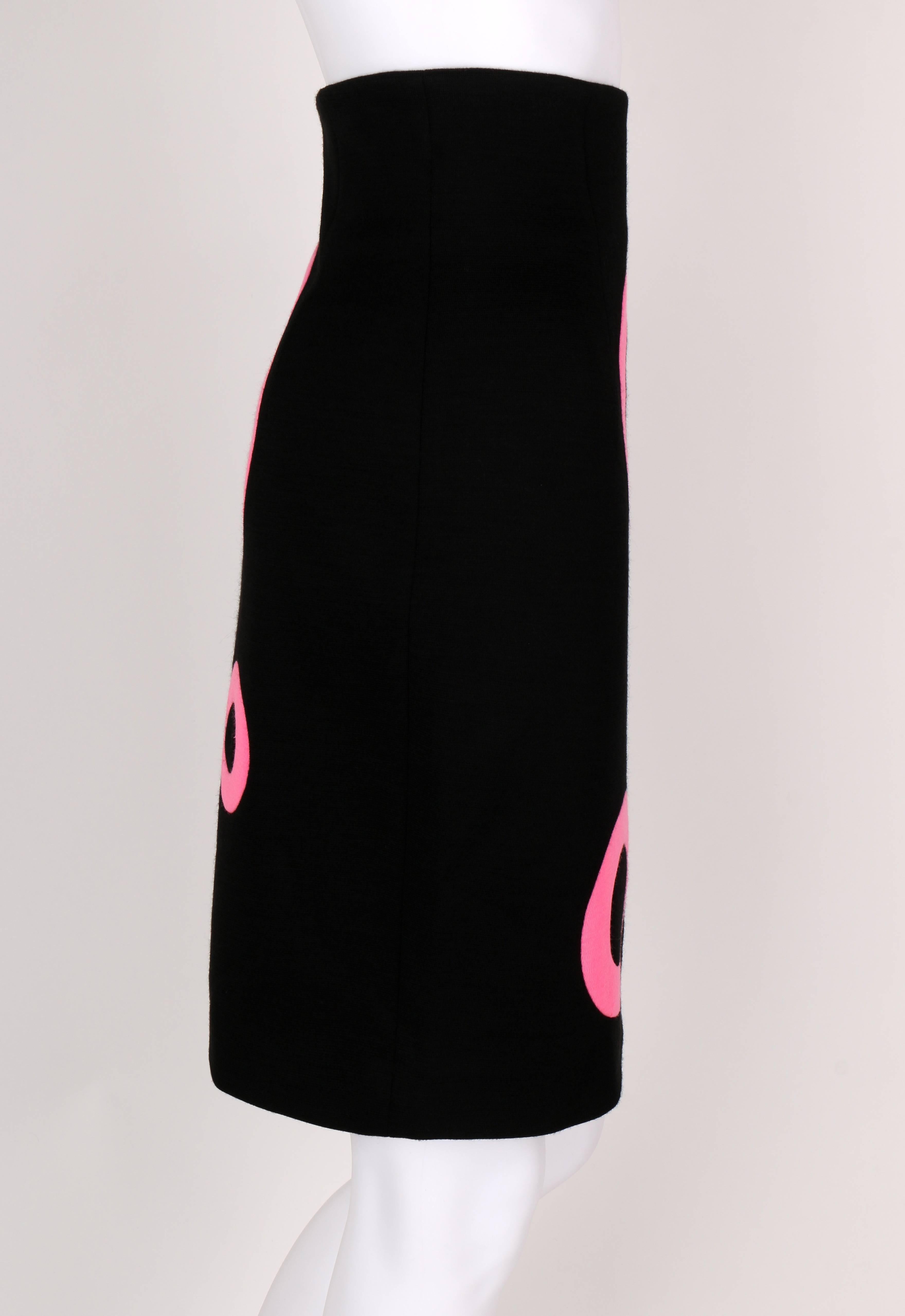 JUNKO SHIMADA Black Pink Op Art Circle Knit Pencil Skirt In Excellent Condition In Thiensville, WI