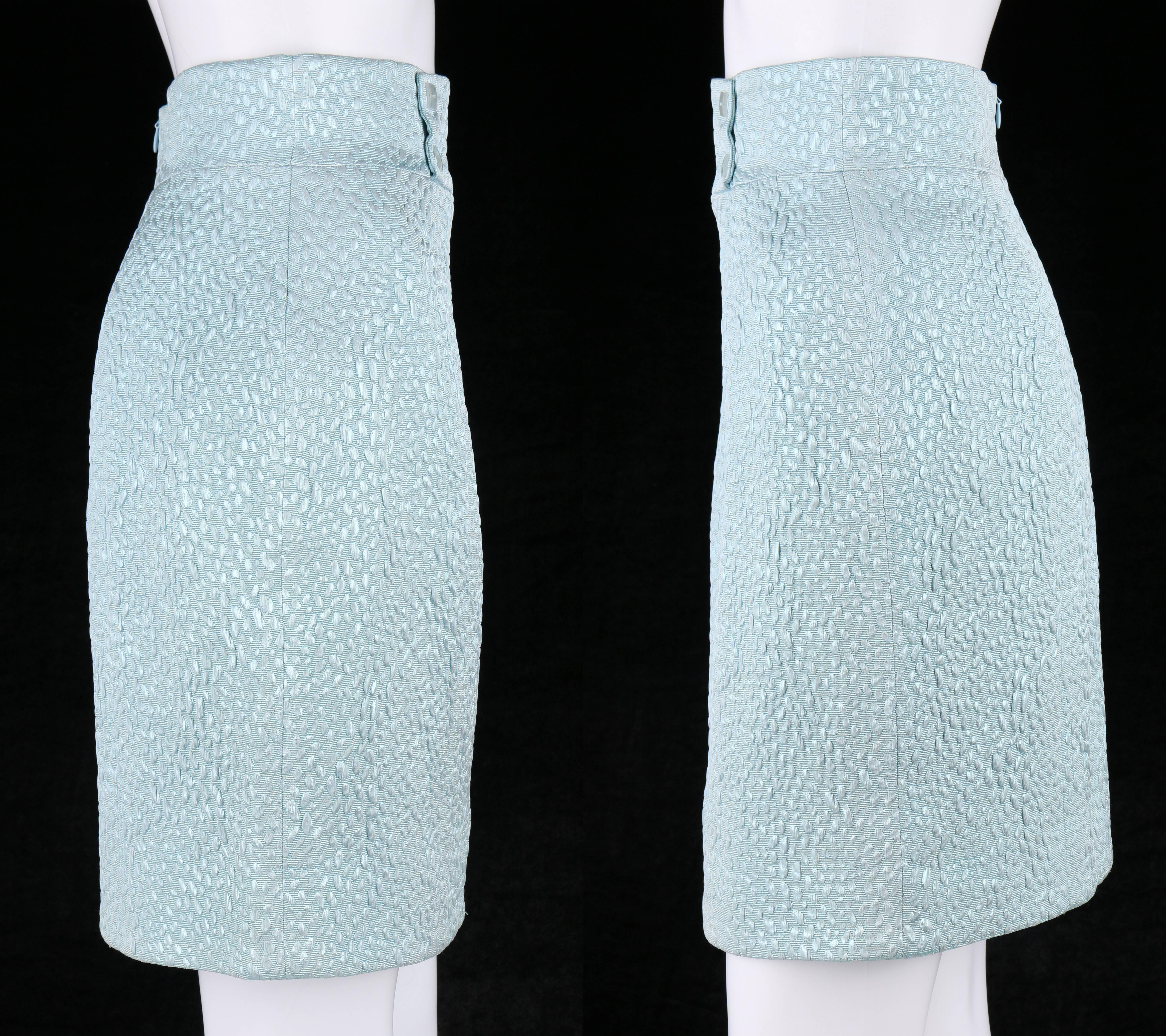 CHANEL Boutique c.1980's Light Blue Metallic Matelasse Blazer Skirt Suit In Excellent Condition In Thiensville, WI