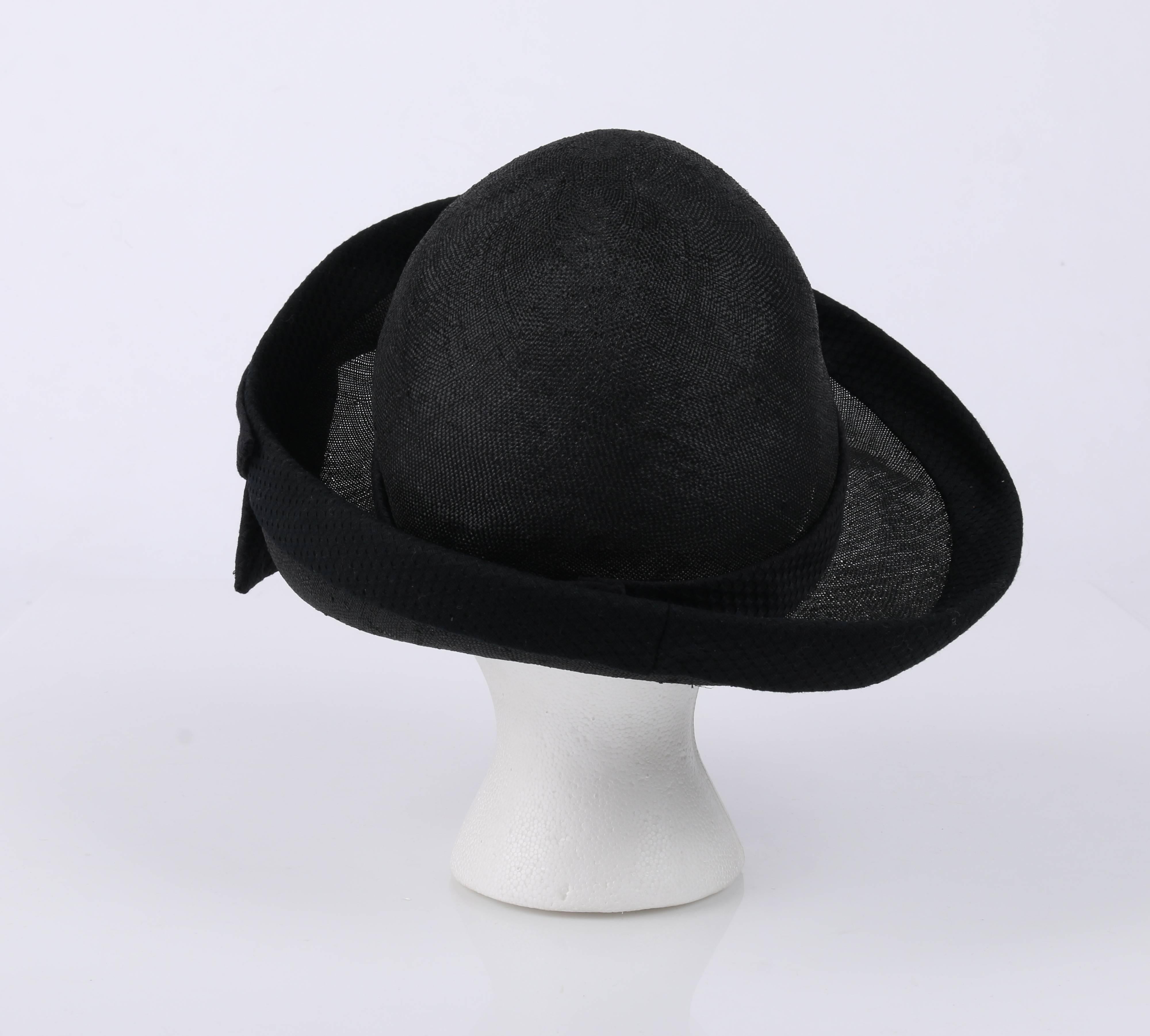OSCAR DE LA RENTA Millinery Black Woven Straw Cotton Bow Vegabond Hat  In Excellent Condition In Thiensville, WI