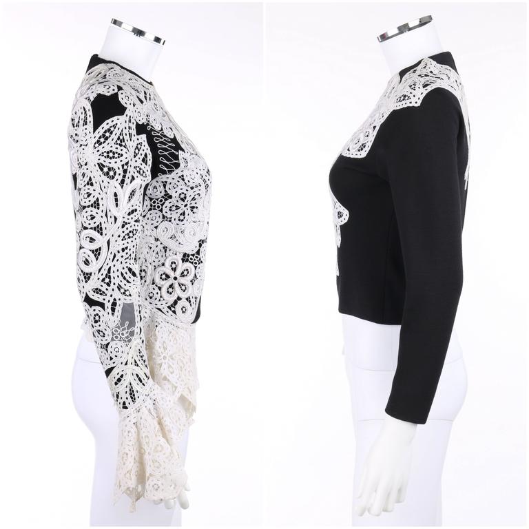Pull Long Femme Laine Vierge Gianfranco Ferre - Rayures Noir Et Blanc - Taille S - Manches Longues - Occasion Très Bon état