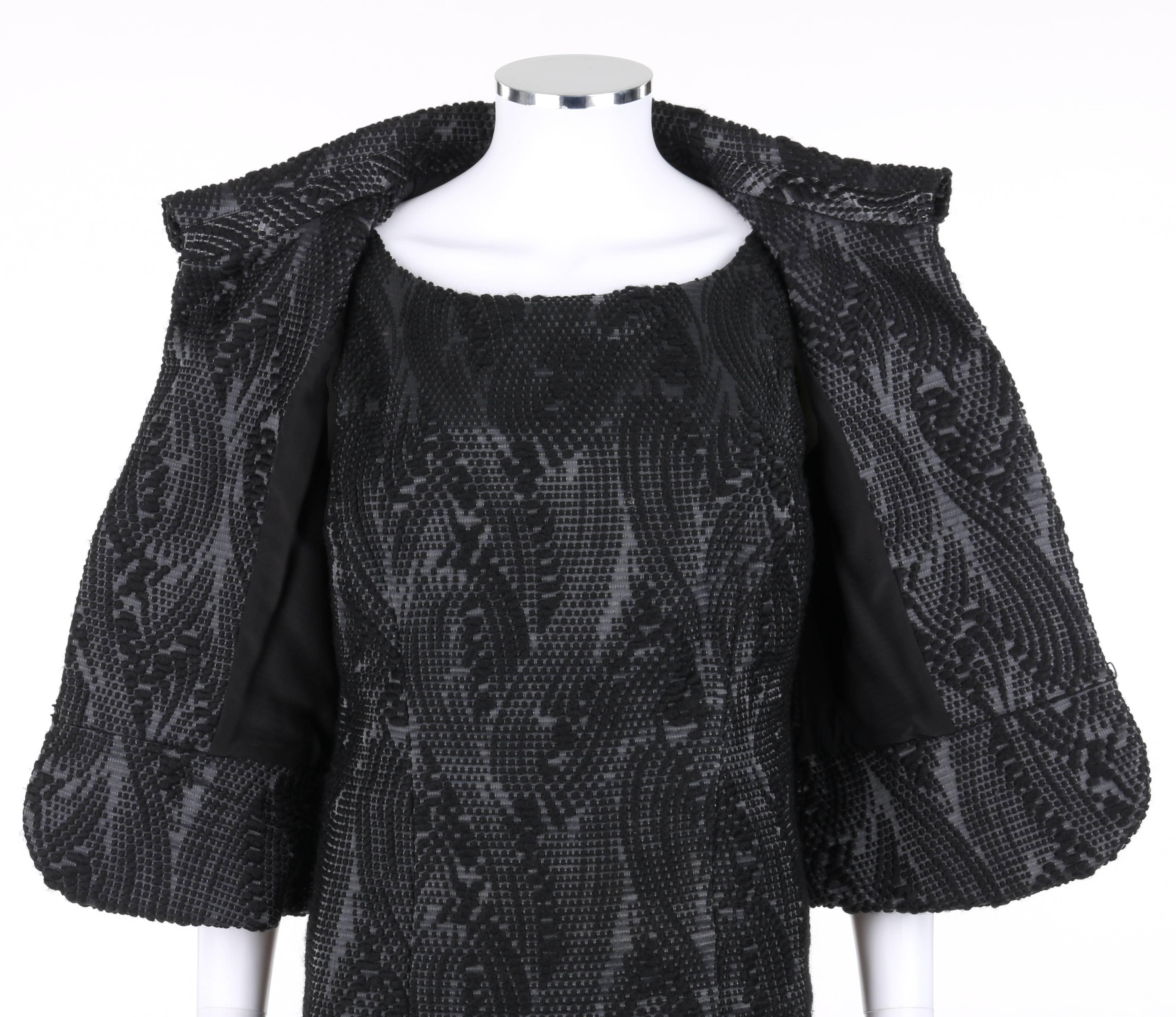 FENDI A/W 2009 2 Pc Black Wool on Grey Silk Jacket Dress Suit Set For Sale 1