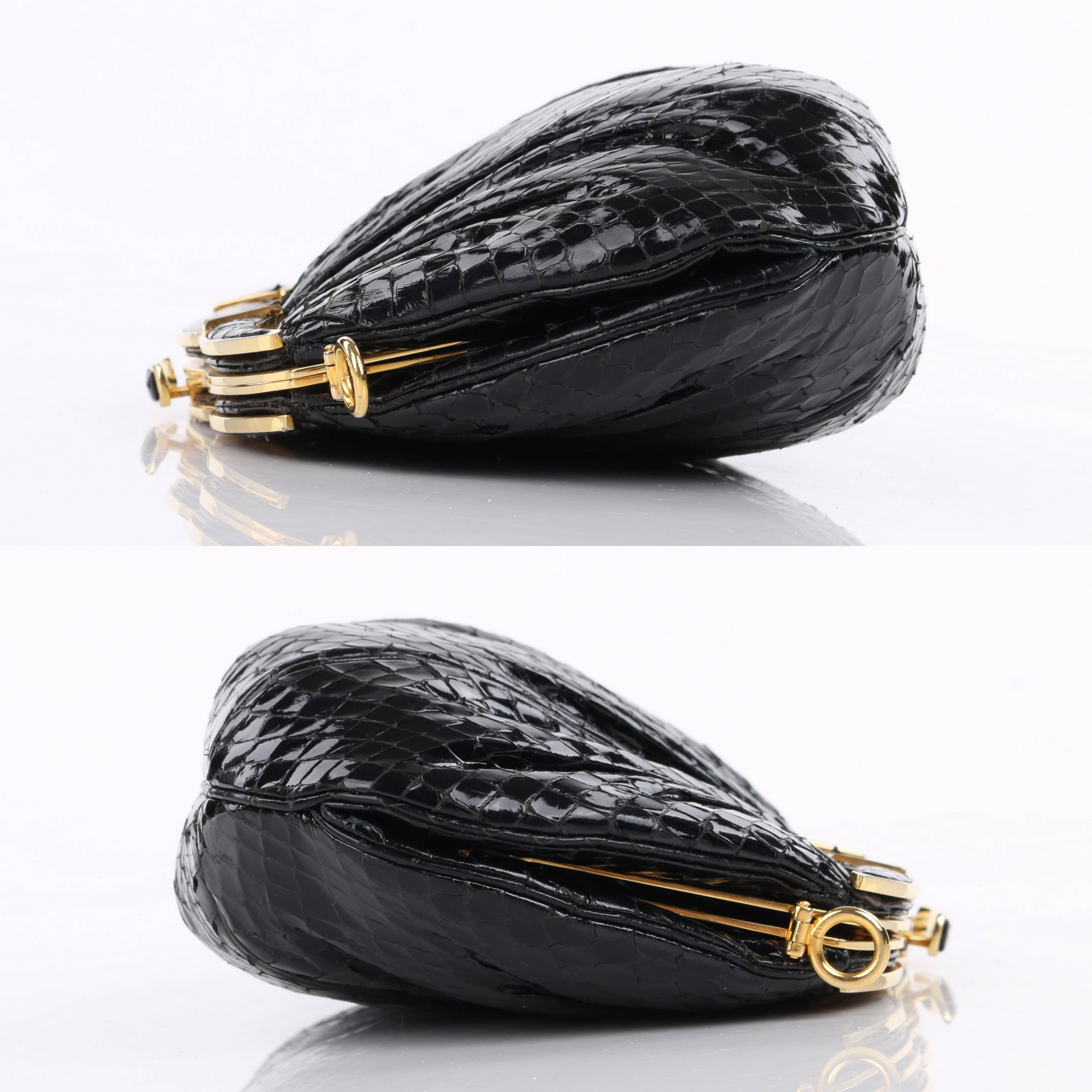 JUDITH LEIBER c.1980's Black Snakeskin Gold Scalloped Frame Evening Bag Purse In Excellent Condition In Thiensville, WI