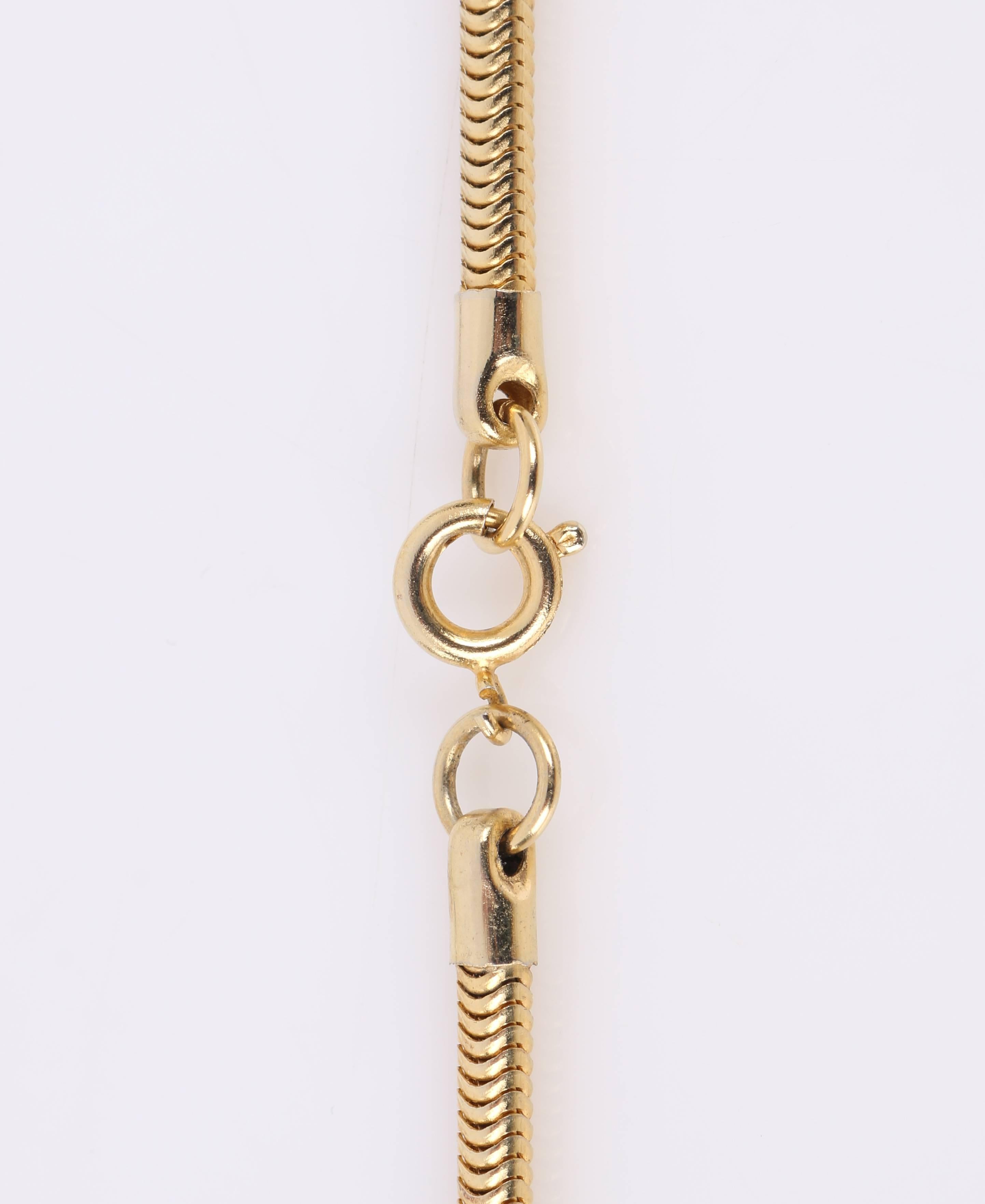 JULIANA D&E, collier pendentif moderniste en or avec cabochon orange brûlé des années 1970 en vente 3