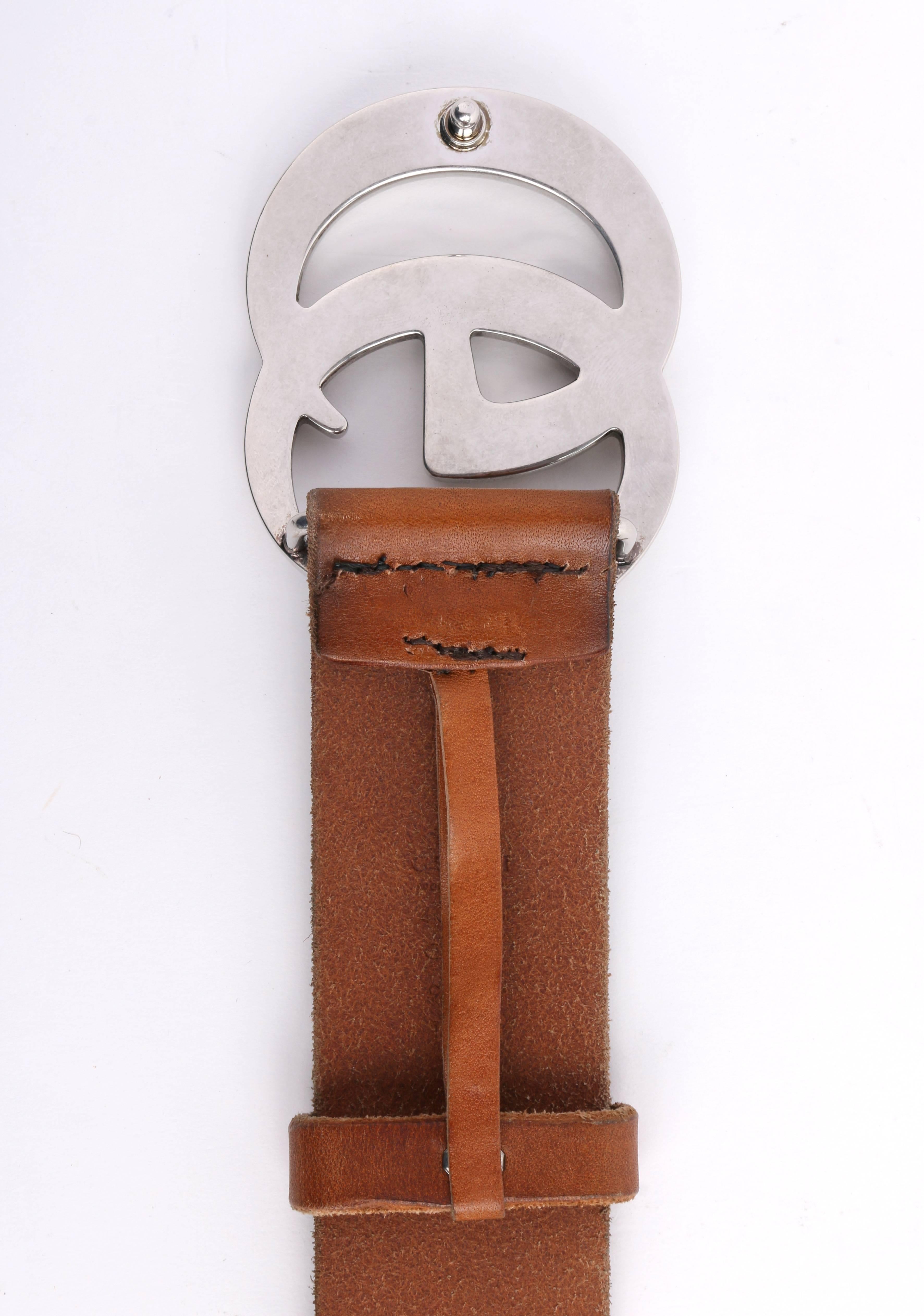 GUCCI Unisex Brown Distressed Leather Palladium Double G Buckle Belt 1