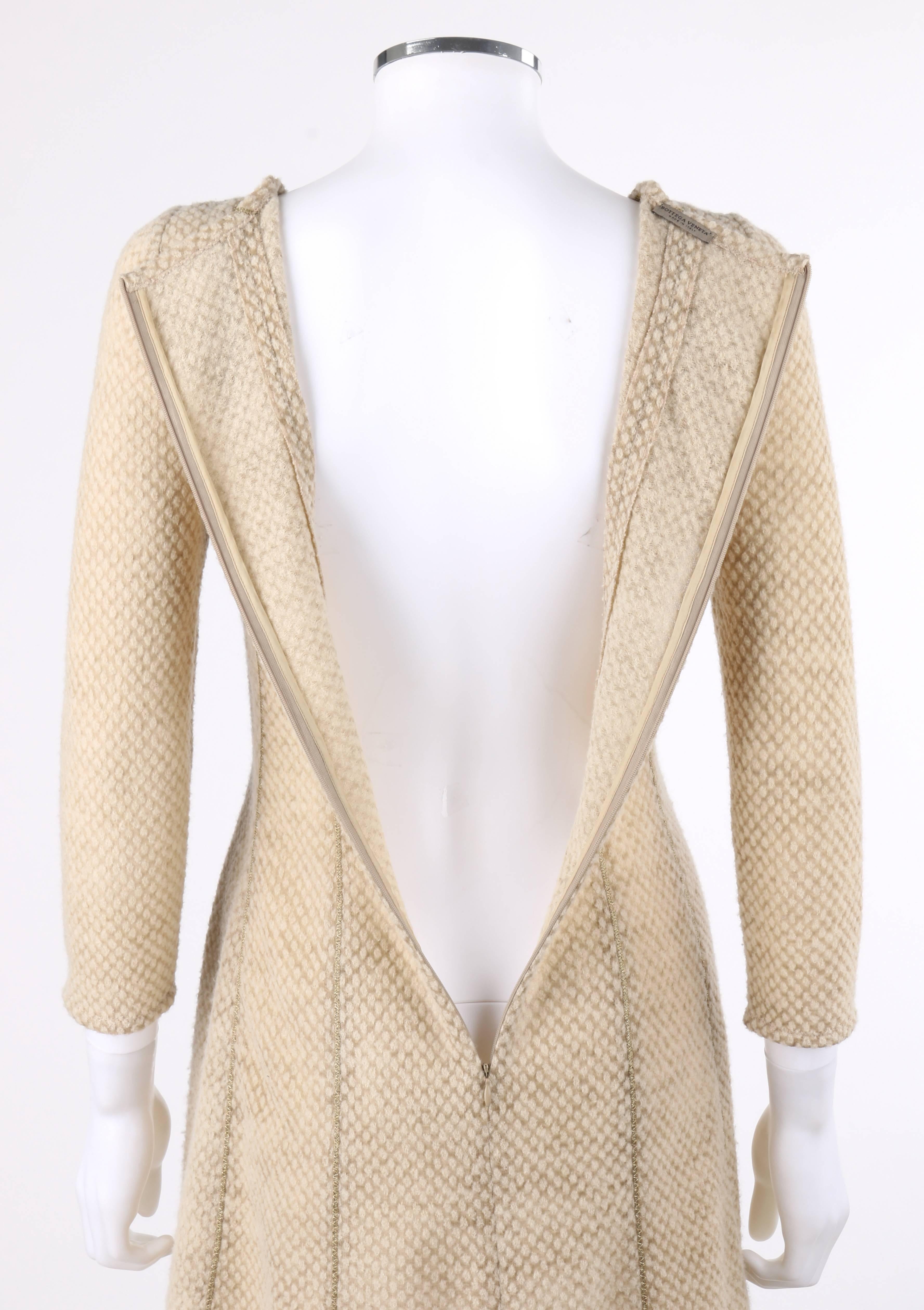 BOTTEGA VENETA A/W 2011 Biege Textured Wool Gold Piped Panel Cocktail Dress For Sale 2