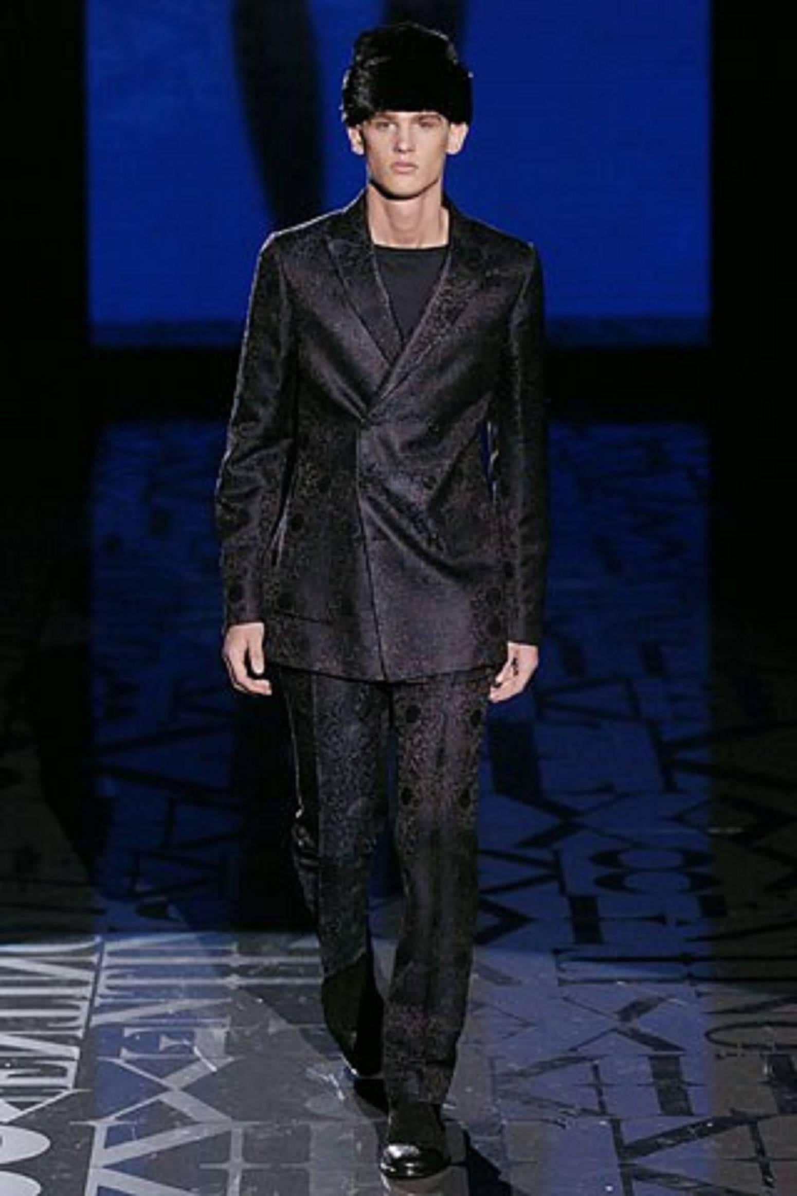 VALENTINO A/W 2005 2 Pc Black & Navy Blue Jacquard Silk Jacket Pant Suit Set 5