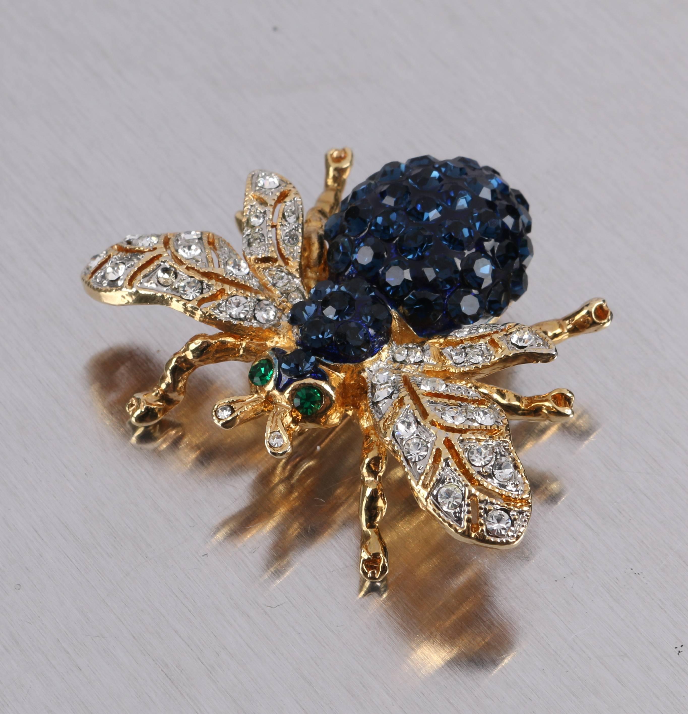 c.1990's Sapphire Blue Crystal Rhinestone & Gold Bee Bug Figural Brooch Pin In Excellent Condition In Thiensville, WI