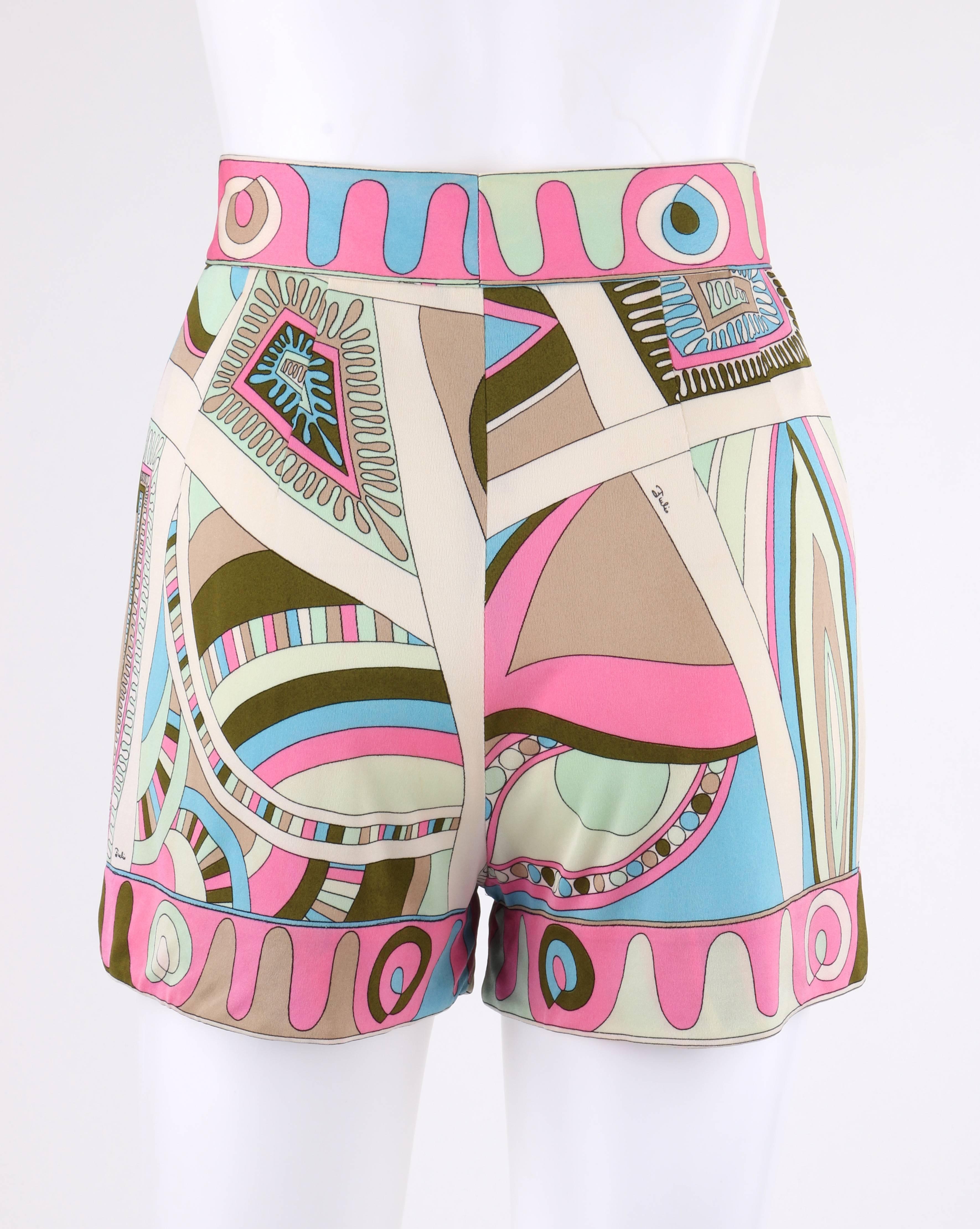 EMILIO PUCCI c.1970's Pink Multicolor Signature Op Art Print Silk Jersey Shorts In Excellent Condition In Thiensville, WI