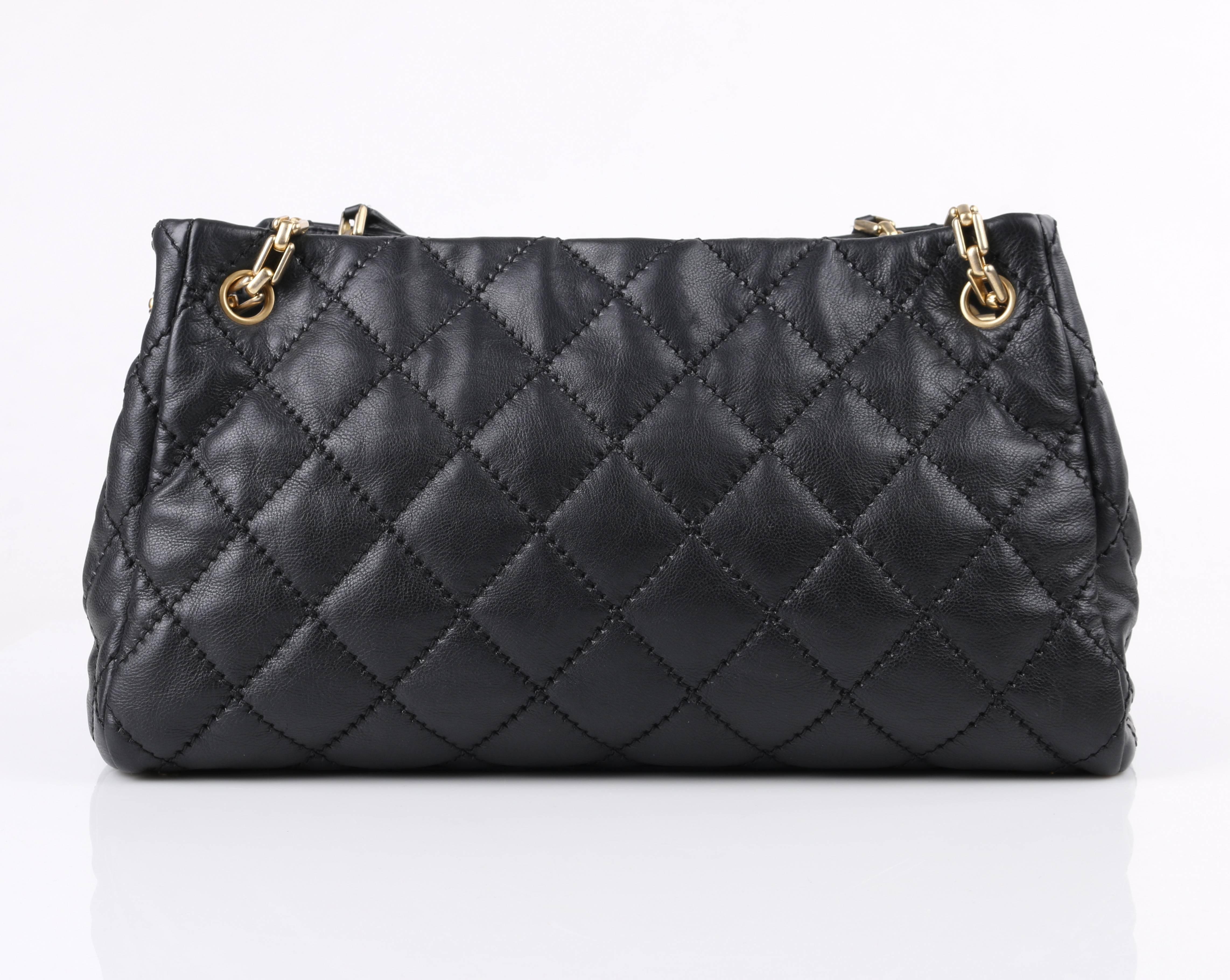 Chanel Spring/Summer 2011 black quilted leather CC turn-lock 