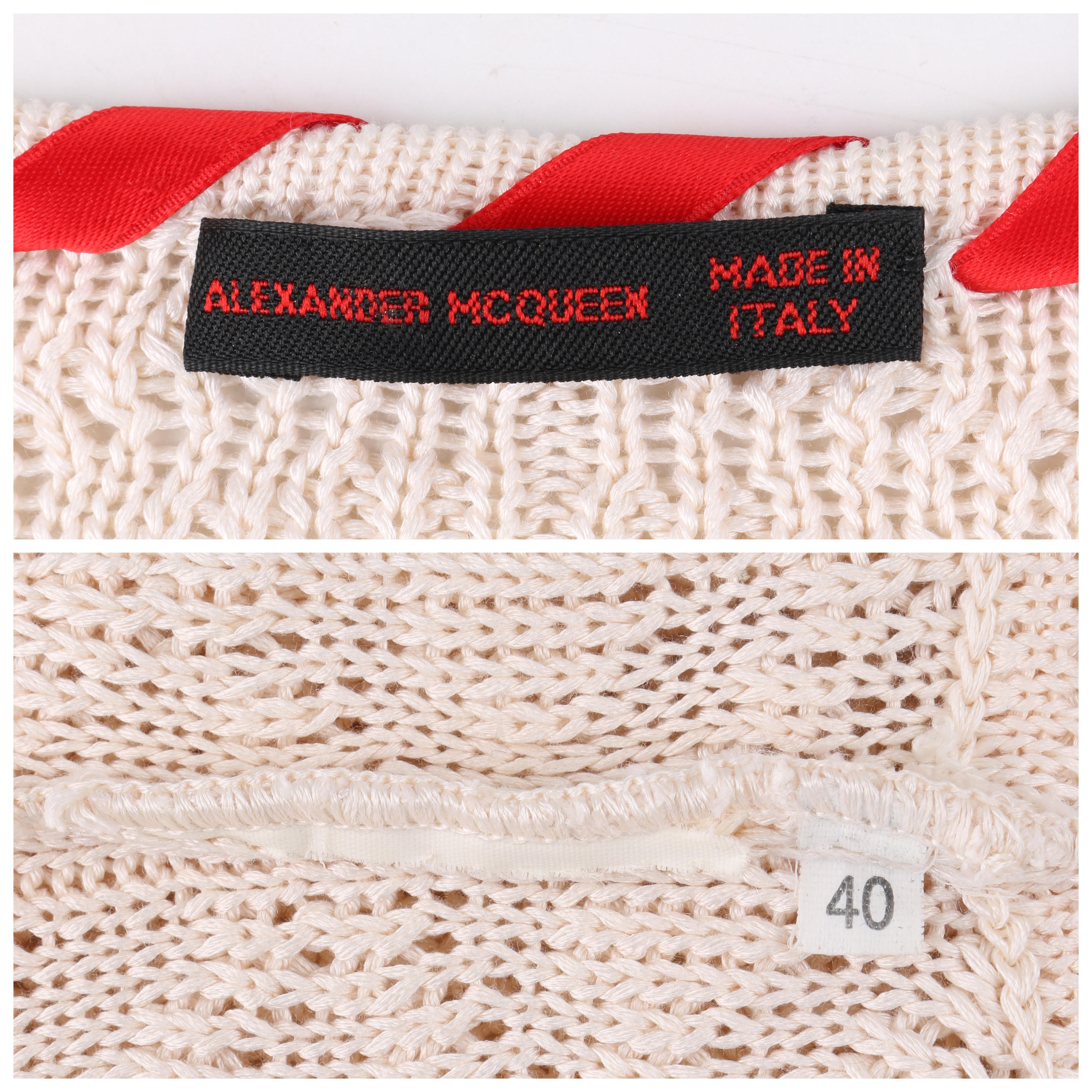 ALEXANDER McQUEEN Pull en tricot crème surpiqué de rubans « The Overlook  », A/H 1999 en vente 1