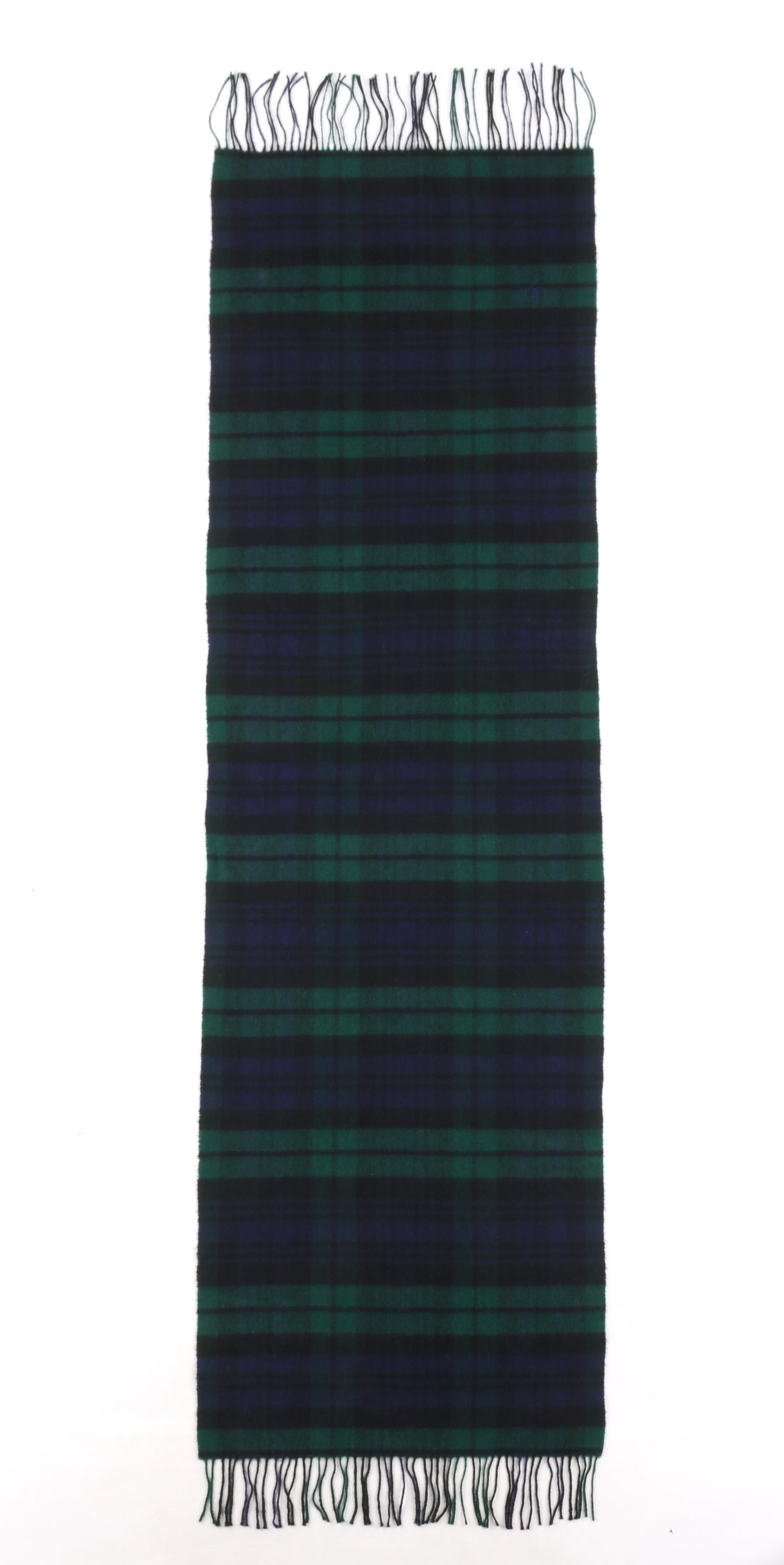 GUCCI c.1980's Navy Blue & Green Tartan Plaid Cashmere Fringe Oblong Scarf In Excellent Condition In Thiensville, WI