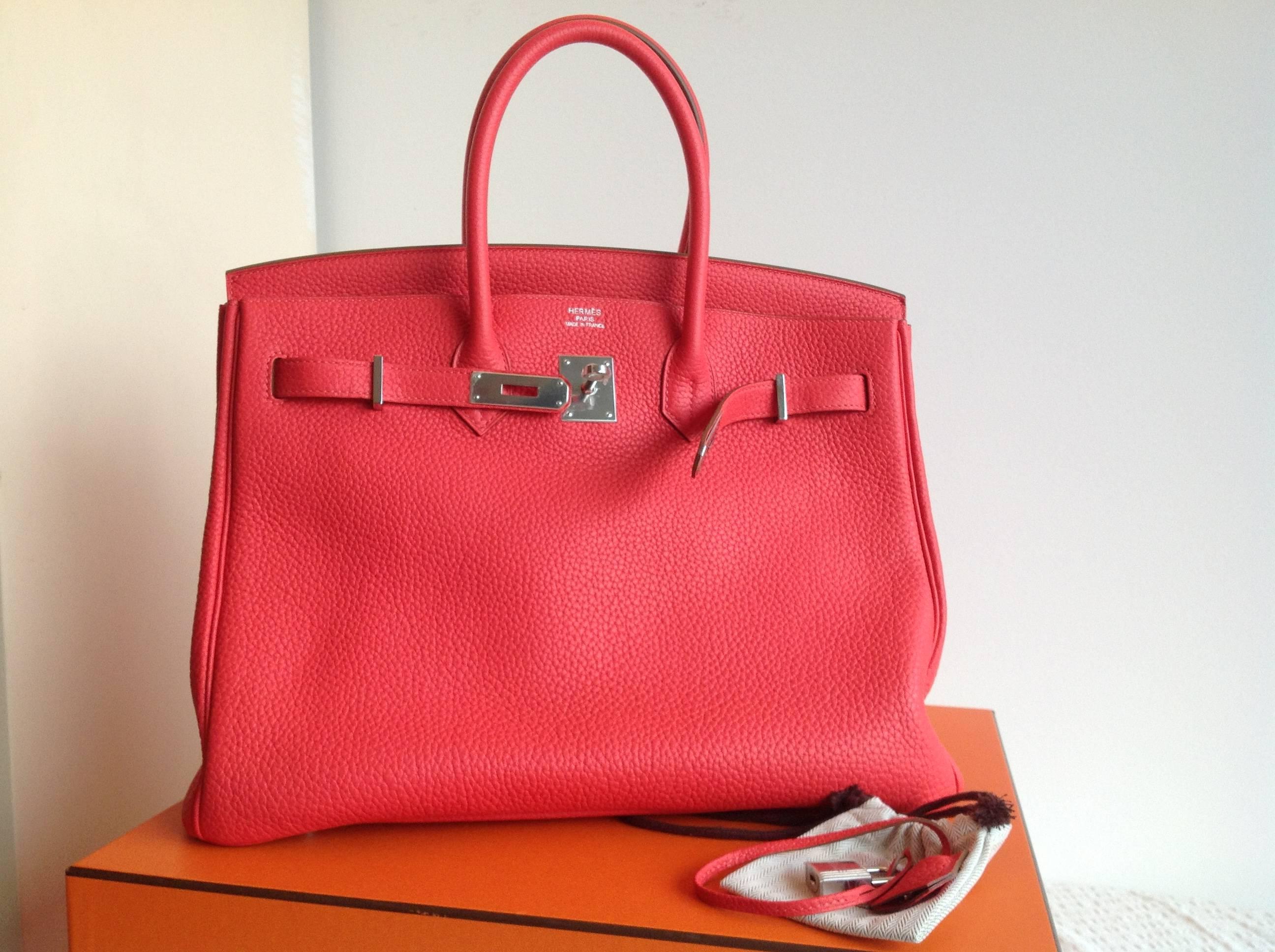 Stunning color rose jaipur  Hermes Birkin 35 Togo leather with palladium hardware
The bag  is in pristine condition, never worn purchased in 2015.
This Birkin  comes with clochette, lock and 2 keys. Plastics on all hardwares.
Interior is lined in