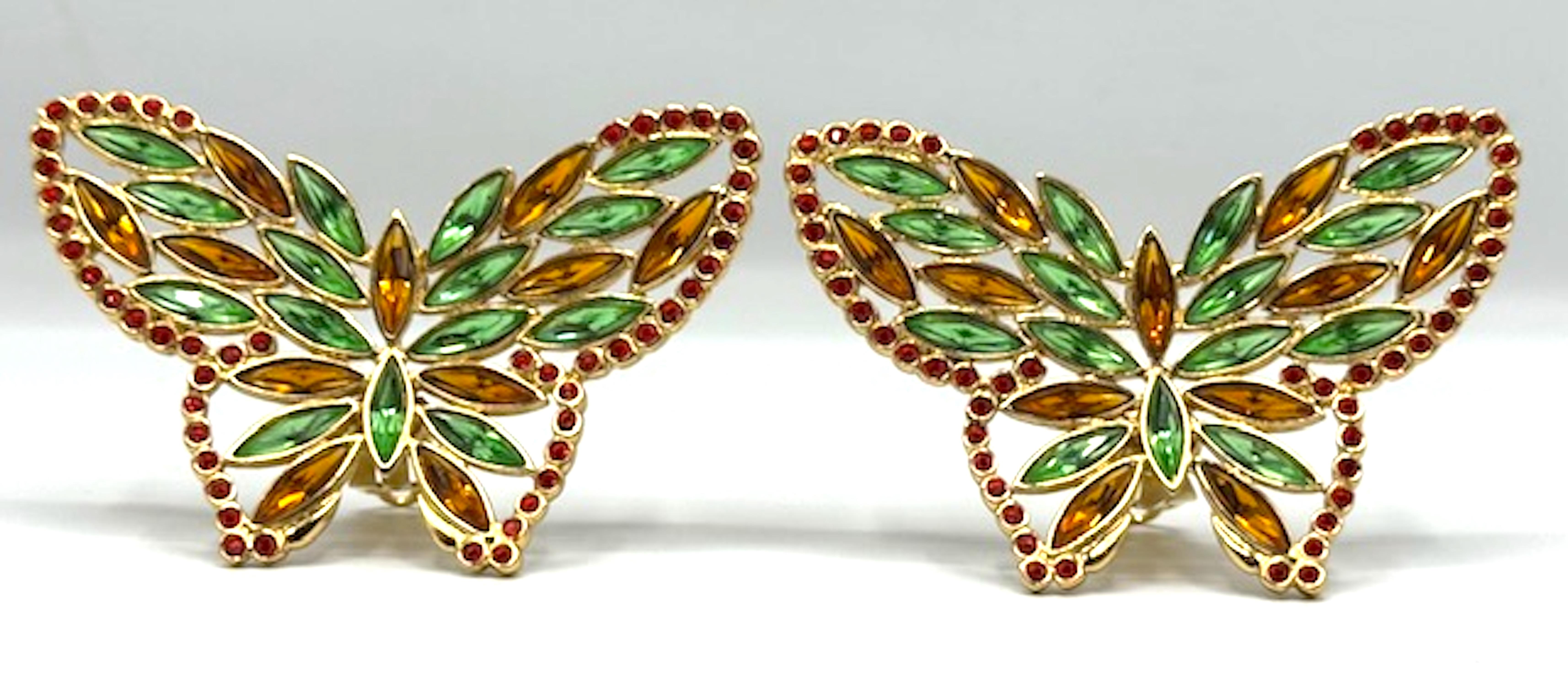 Yves Saint Laurent 1980 - Grandes boucles d'oreilles papillon en or avec strass Pour femmes en vente
