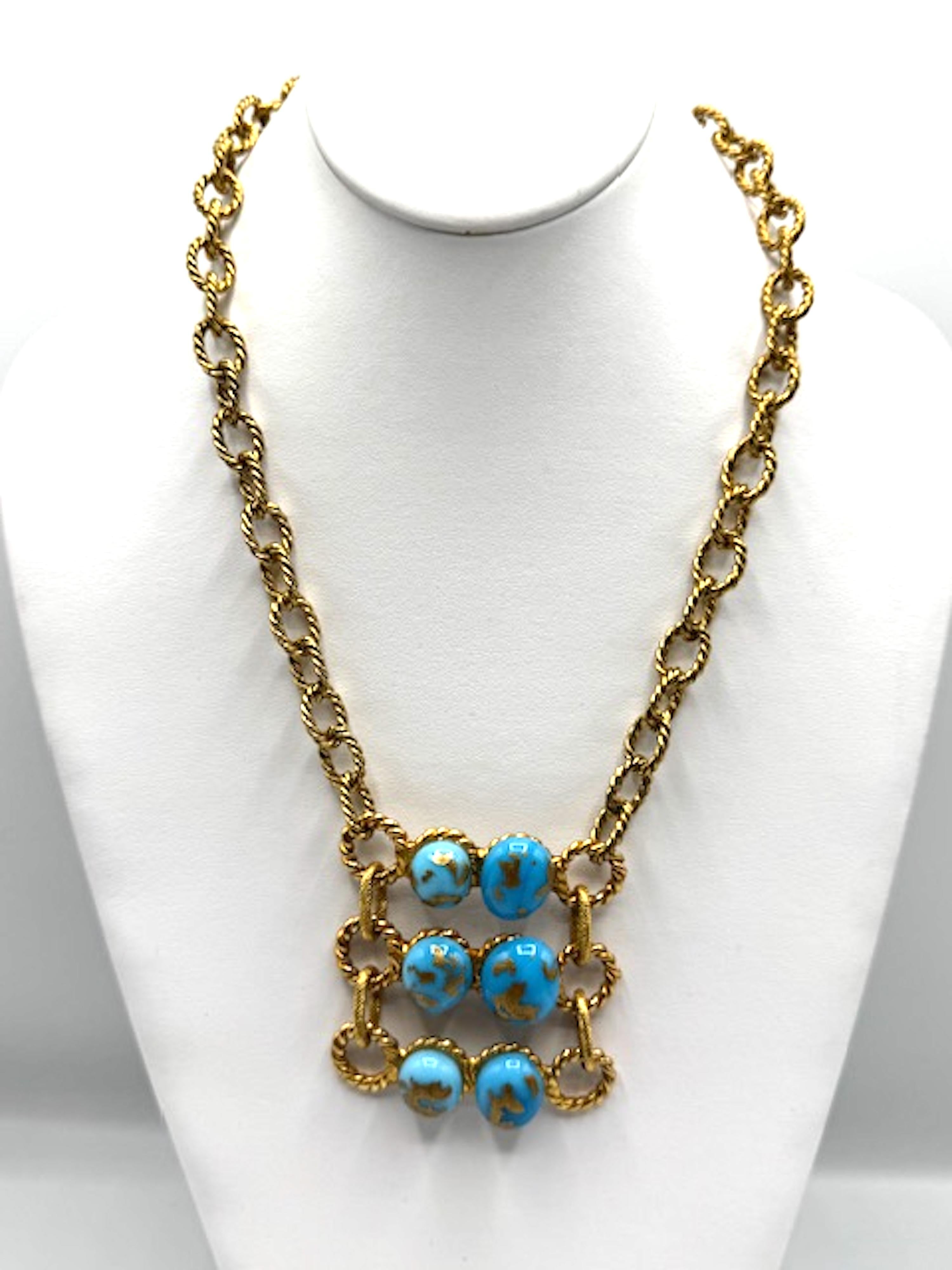 Collana con catena e vetro turchese Robert Goossens for Yves Saint Laurent. In condizioni buone in vendita a New York, NY