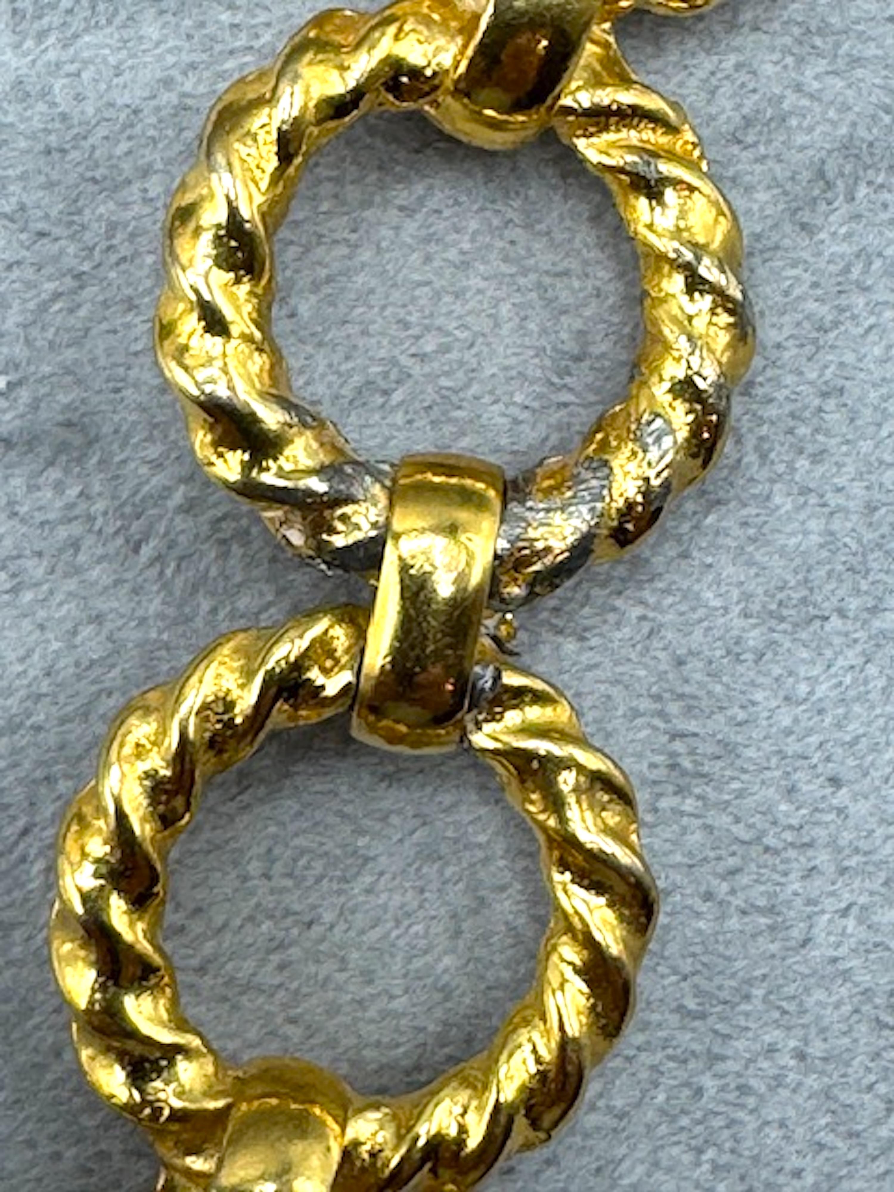 Collana con ciondolo a forma di rana in oro Mimi di Niscemi 1971 in vendita 2